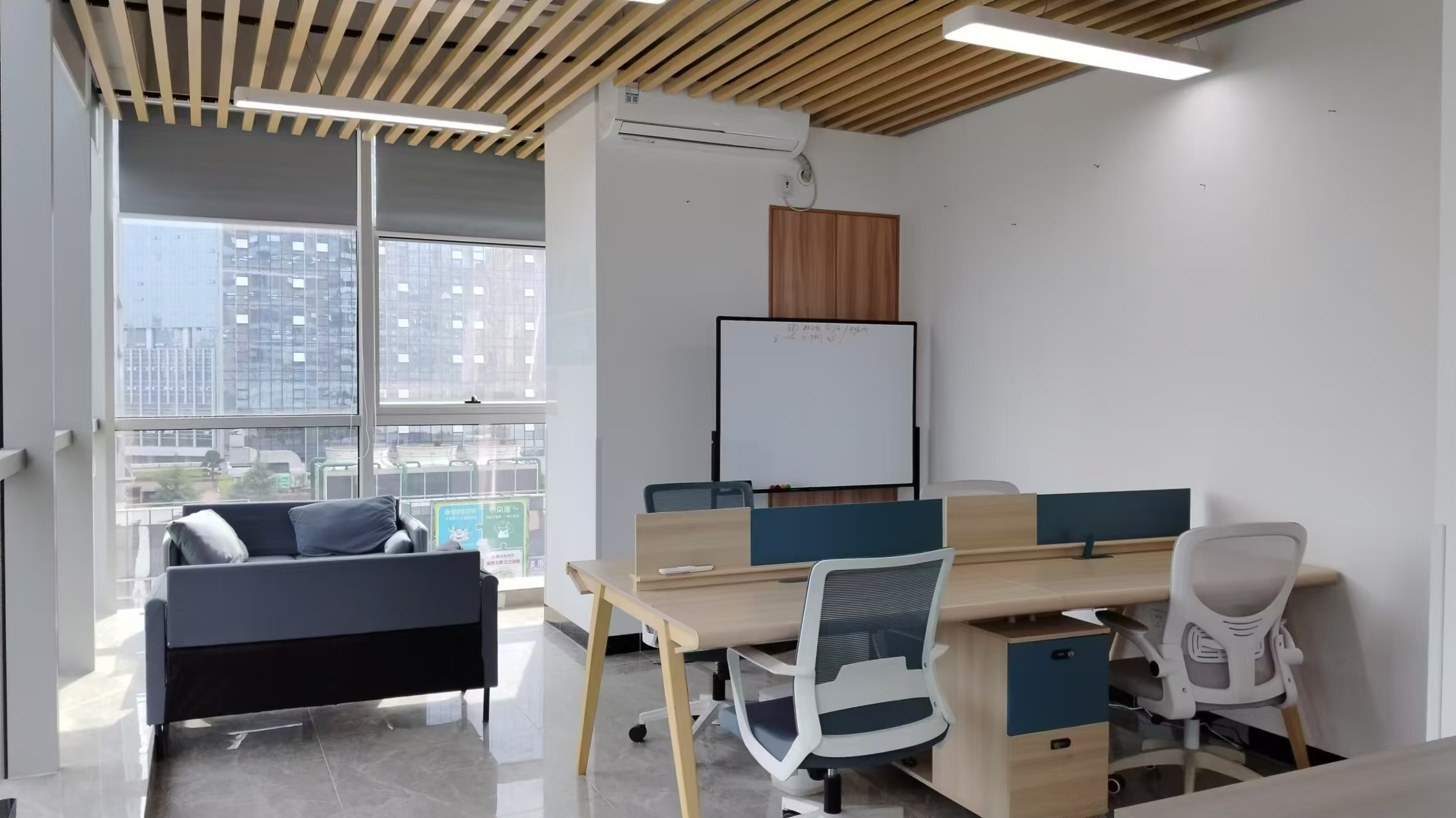 奥克斯滨仕花园(奥克斯洋湖广场/奥克斯中心)  1室1厅1卫    3000.0元/月 奥克斯滨仕花园(奥克斯洋湖广场/奥克斯中心)  1室1厅1卫    3000.0元/月室内图