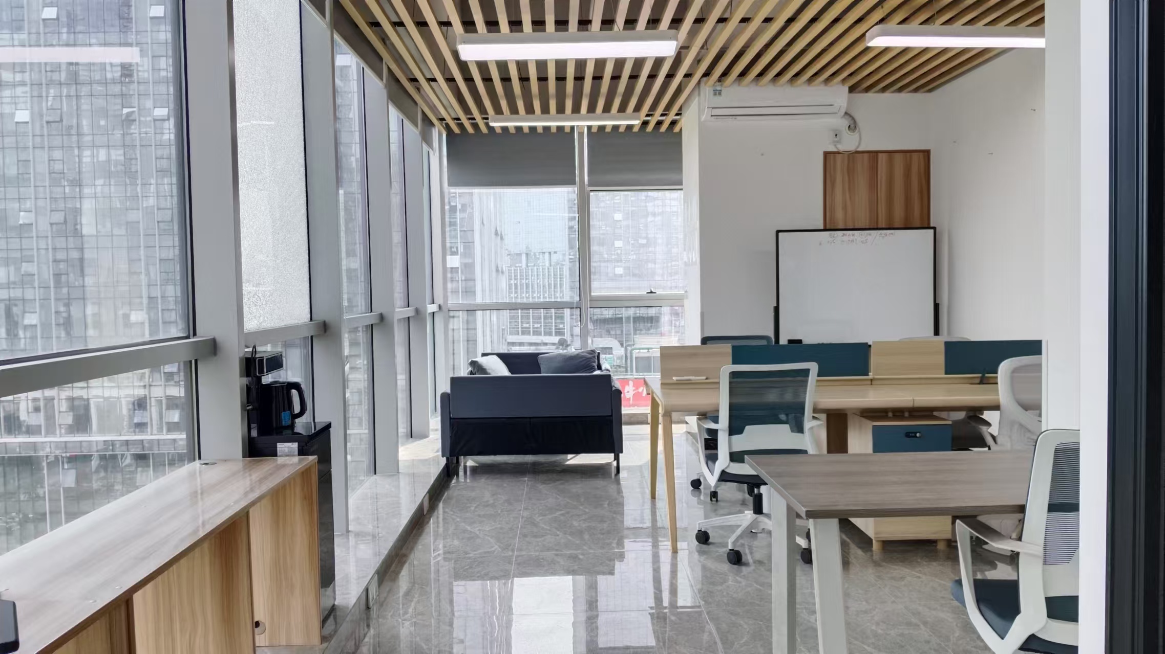 奥克斯滨仕花园(奥克斯洋湖广场/奥克斯中心)  1室1厅1卫    3000.0元/月 奥克斯滨仕花园(奥克斯洋湖广场/奥克斯中心)  1室1厅1卫    3000.0元/月室内图