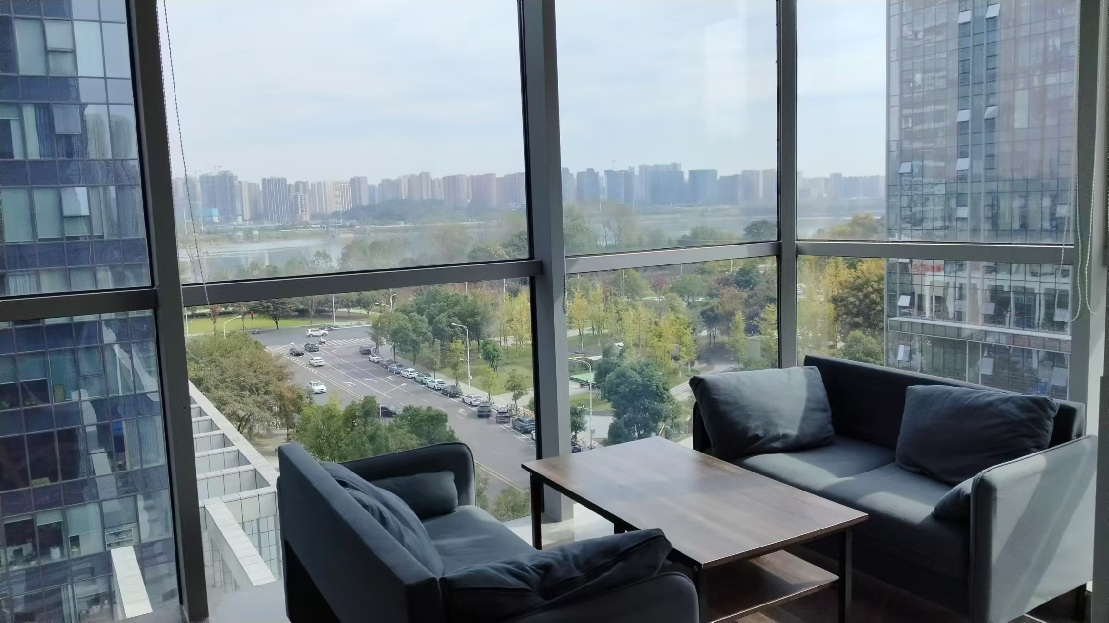 奥克斯滨仕花园(奥克斯洋湖广场/奥克斯中心)  1室1厅1卫    3000.0元/月 奥克斯滨仕花园(奥克斯洋湖广场/奥克斯中心)  1室1厅1卫    3000.0元/月室内图