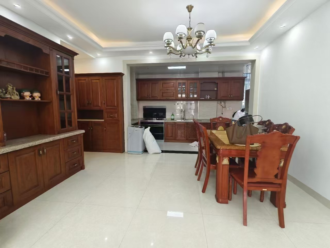 梓湖东城 3室2厅2卫 1800.0元/月 梓湖东城 3室2厅2卫 1800.0元/月室内图