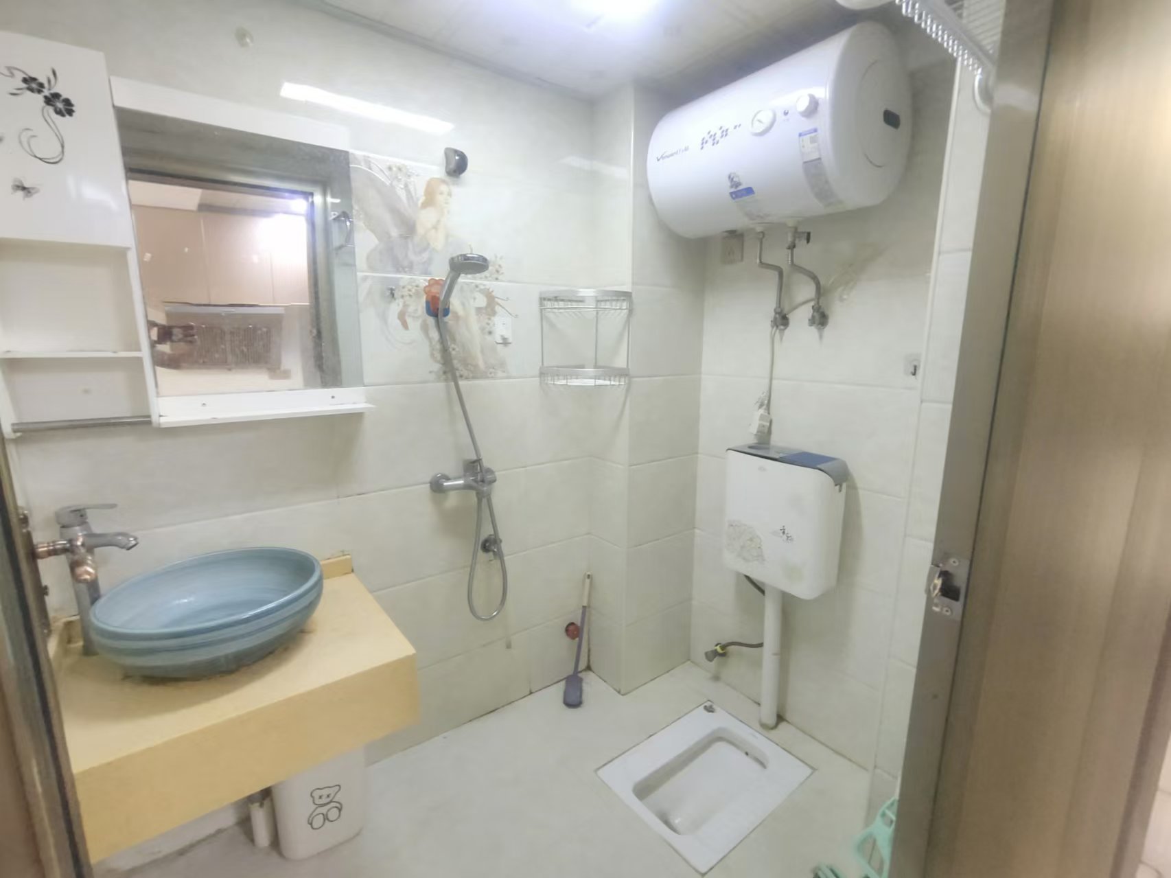 步行街大厦  1室1厅1卫   1280.00元/月室内图