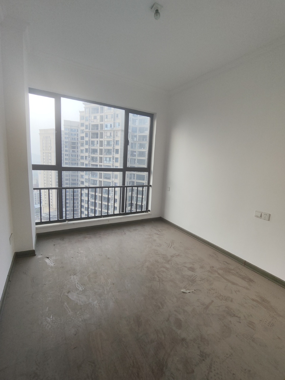 五江碧桂园城市广场  4室2厅2卫    81.0万 五江碧桂园城市广场  4室2厅2卫    81.0万室内图