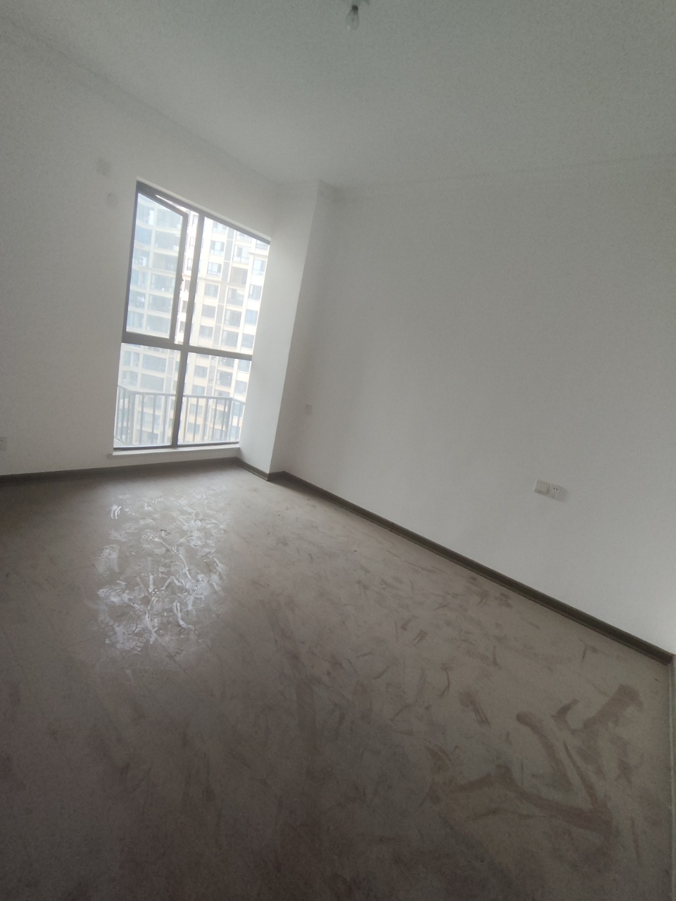 五江碧桂园城市广场  4室2厅2卫    81.0万 五江碧桂园城市广场  4室2厅2卫    81.0万室内图