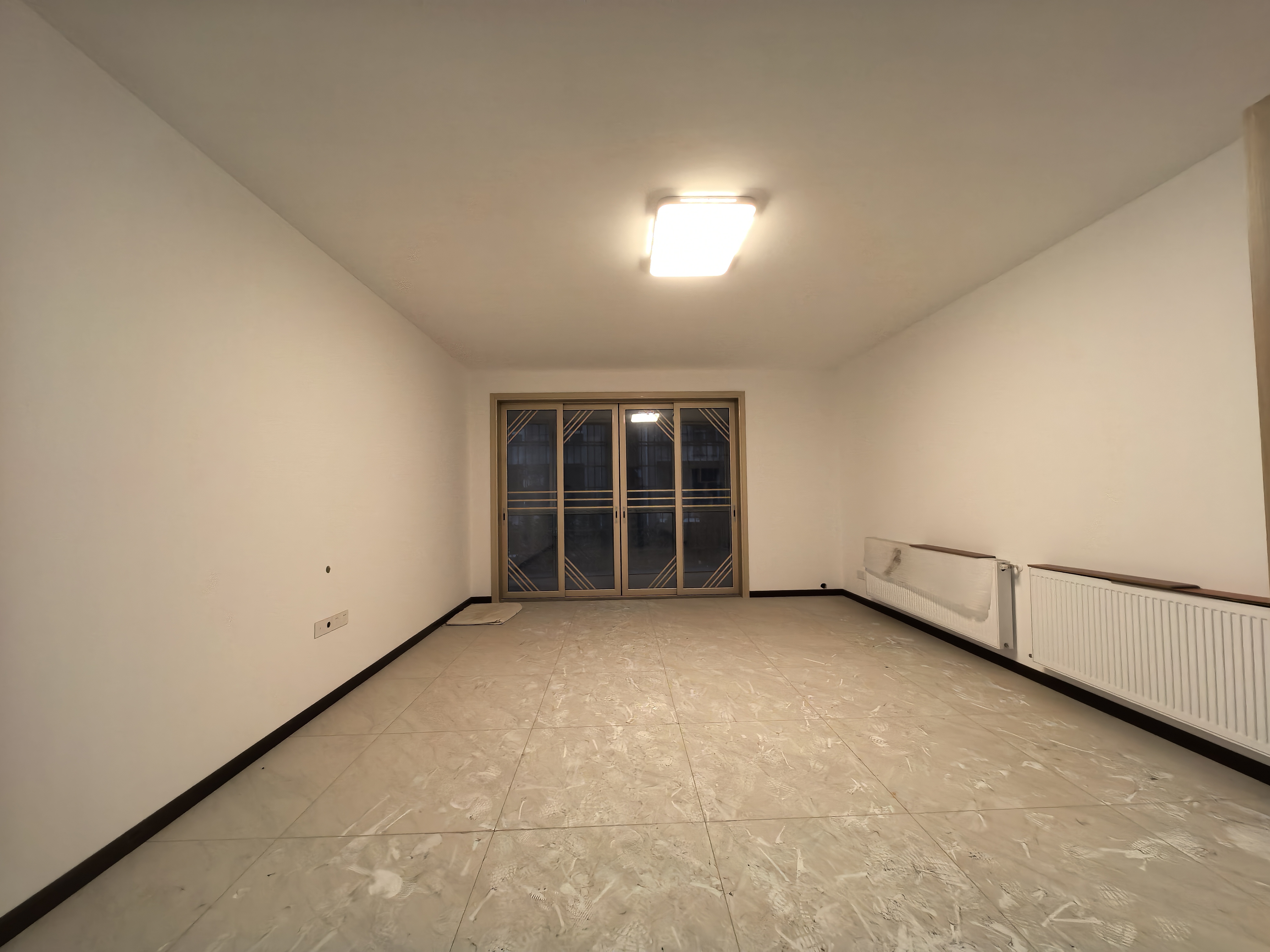 万鑫嘉园(万鑫阳光嘉园) 4室2厅2卫 3000.0元/月 万鑫嘉园(万鑫阳光嘉园) 4室2厅2卫 3000.0元/月户型图