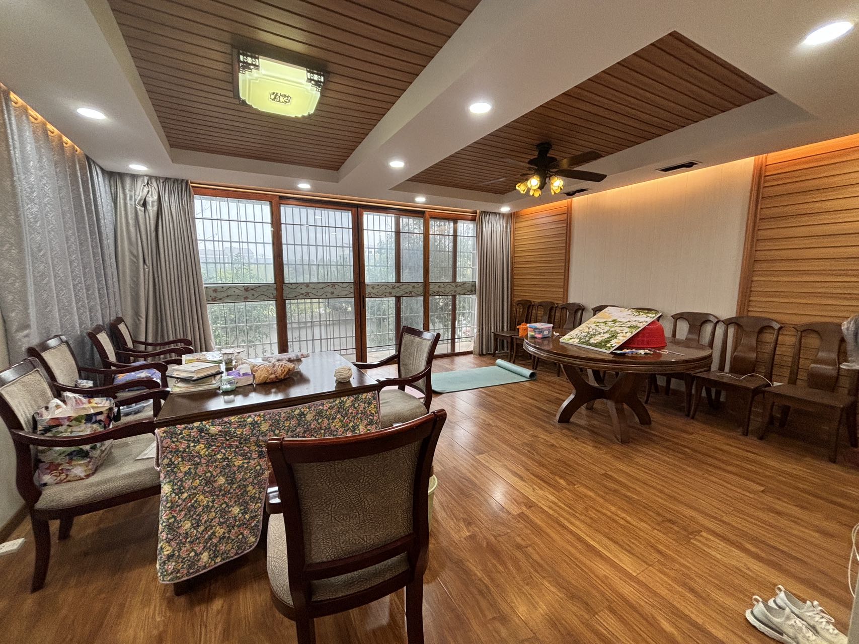 精锐华府别墅区(精锐国际新城)  6室2厅4卫    198.0万 精锐华府别墅区(精锐国际新城)  6室2厅4卫    198.0万室内图