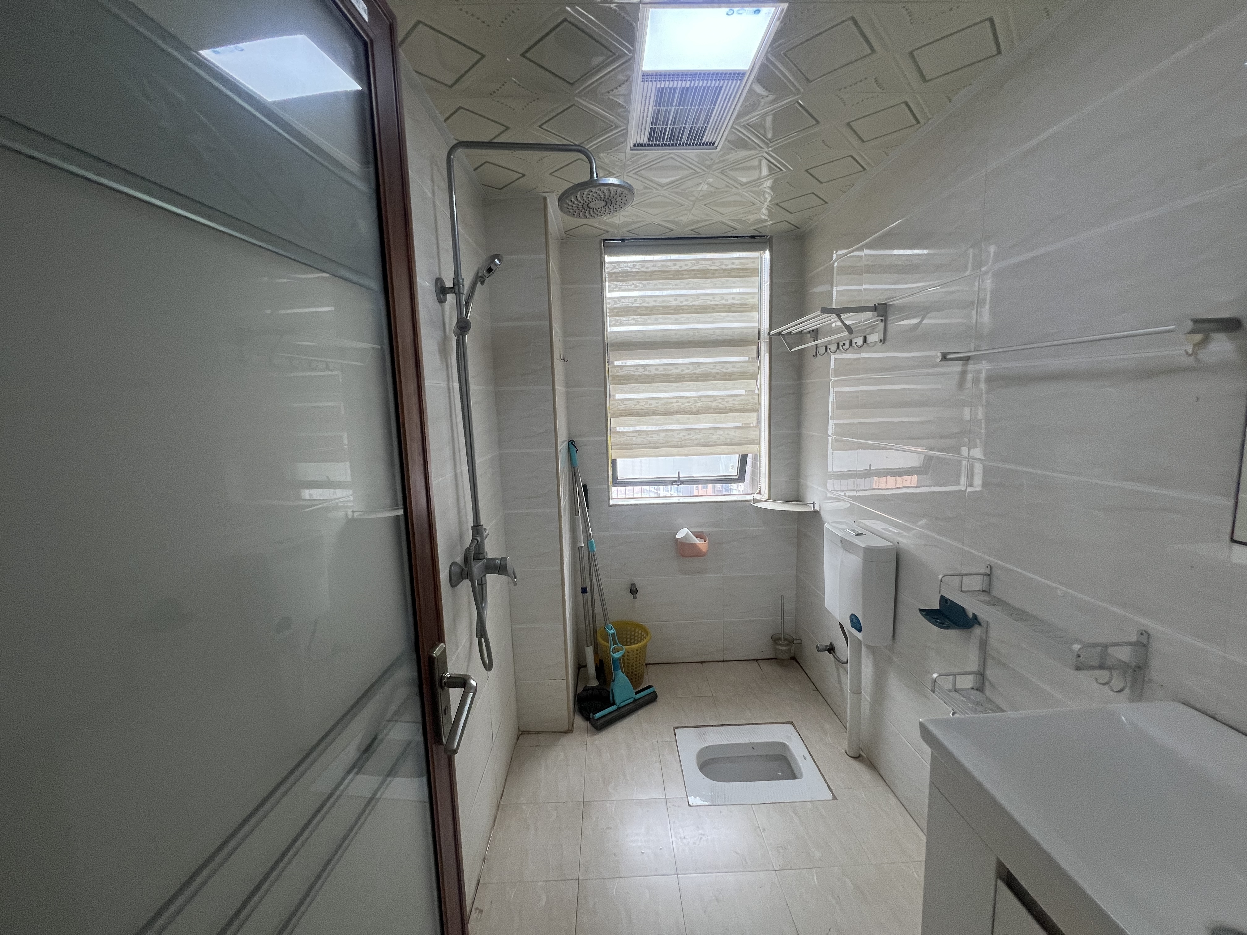 新景未来城 3室2厅2卫 1600.0元/月 新景未来城 3室2厅2卫 1600.0元/月室内图