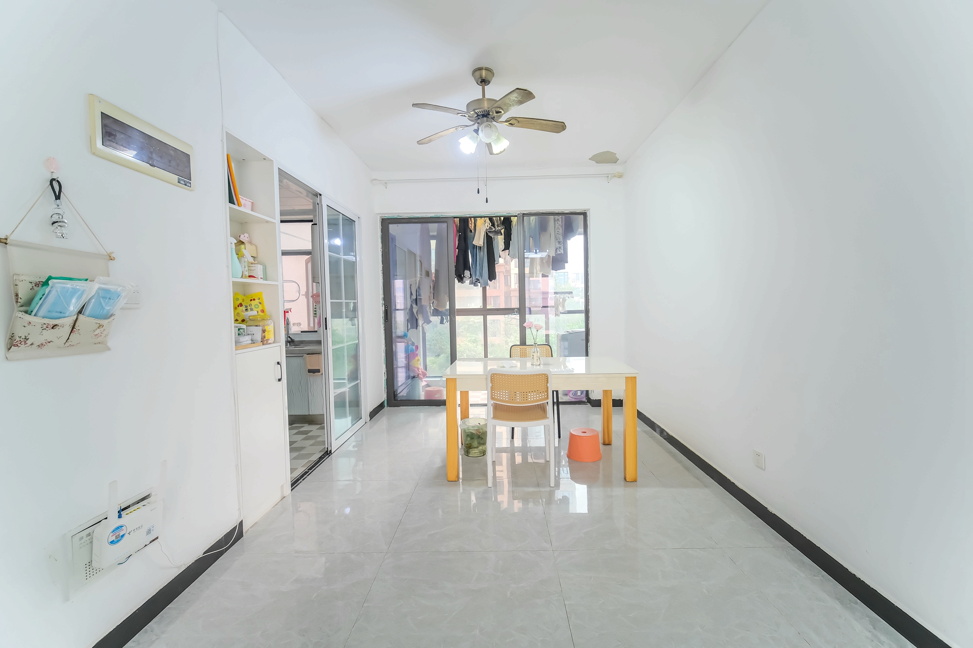 星雅美辰 3室2厅2卫 88.0万 星雅美辰 3室2厅2卫 88.0万客厅