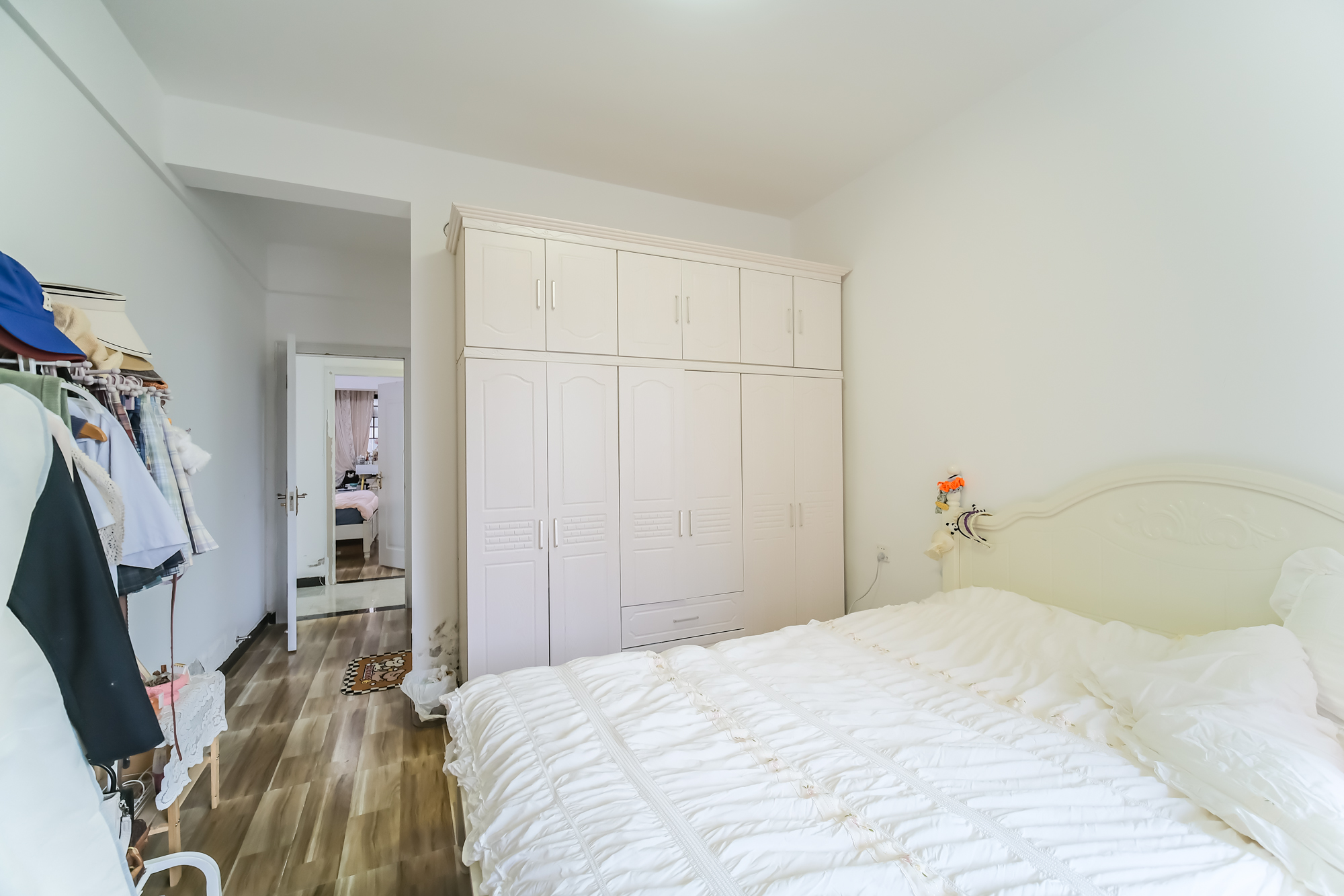 星雅美辰 3室2厅2卫 88.0万 星雅美辰 3室2厅2卫 88.0万卧室