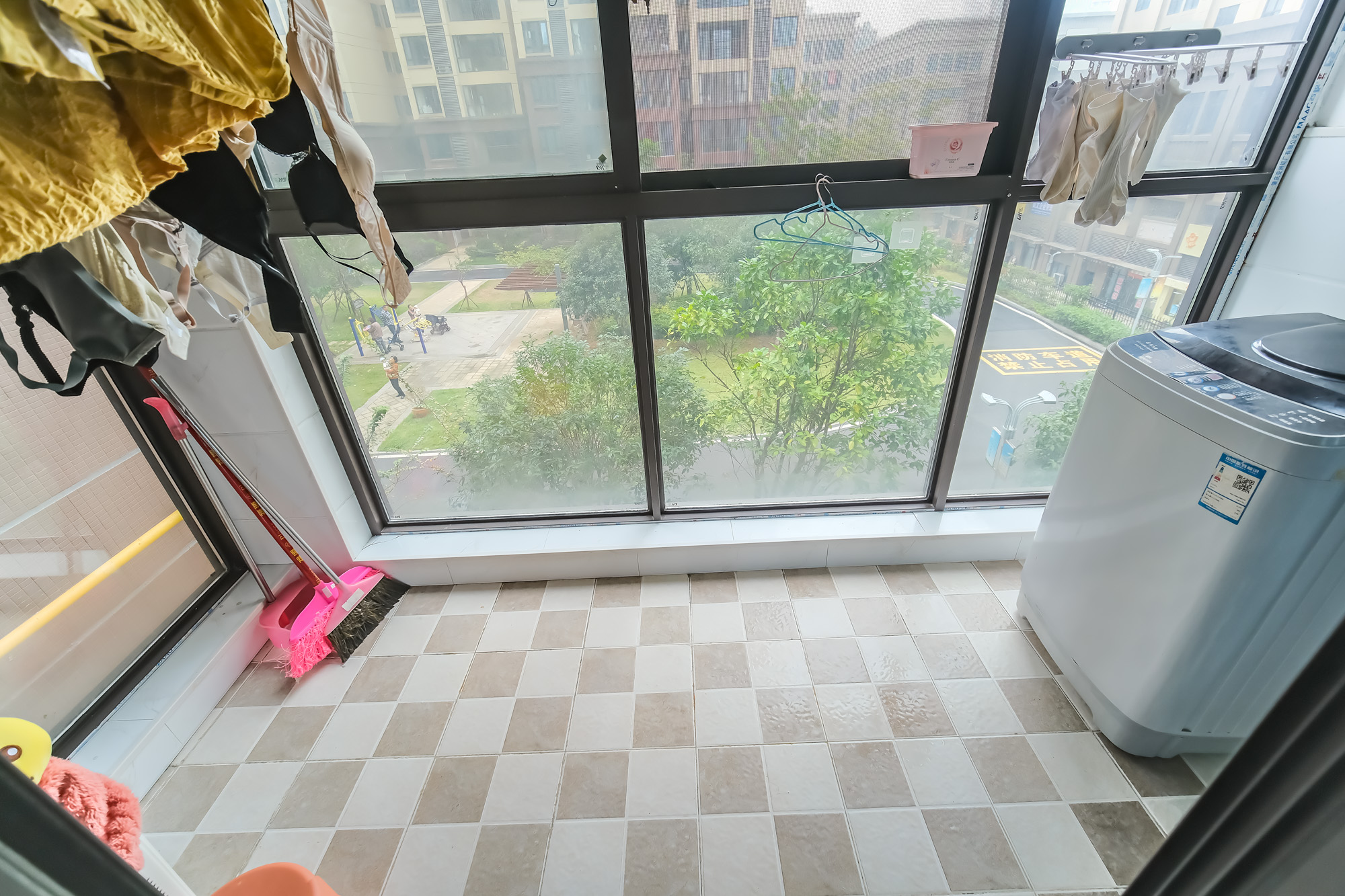 星雅美辰 3室2厅2卫 88.0万 星雅美辰 3室2厅2卫 88.0万阳台