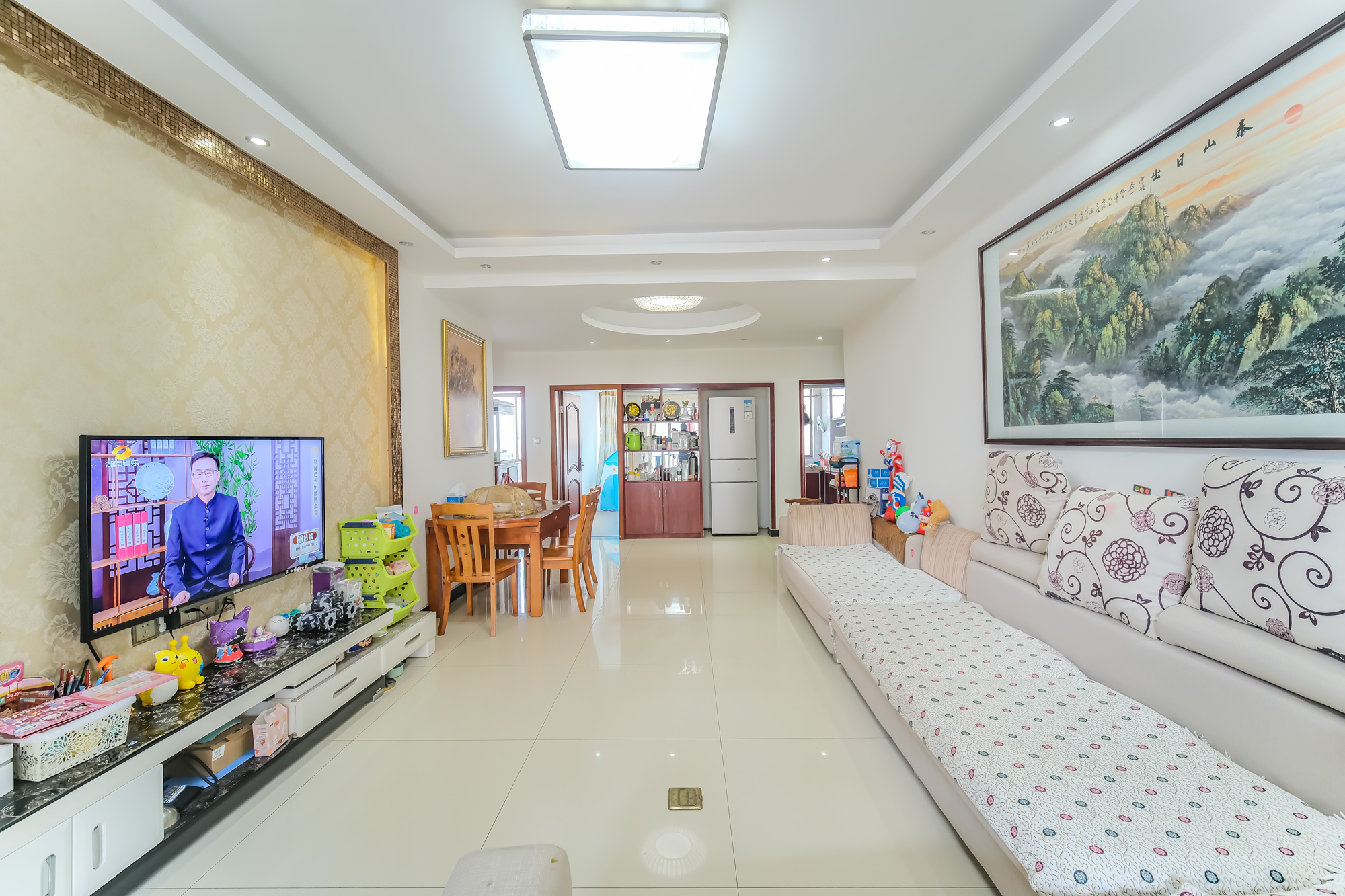 四季星城 3室2厅2卫 71.8万 四季星城 3室2厅2卫 71.8万客厅