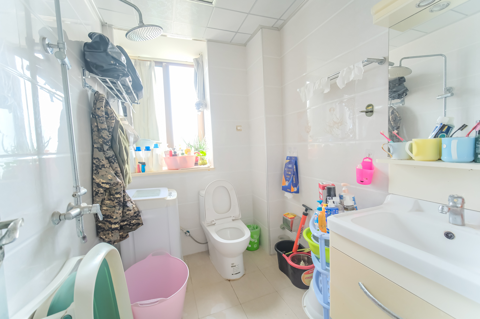 四季星城 3室2厅2卫 71.8万 四季星城 3室2厅2卫 71.8万卫生间