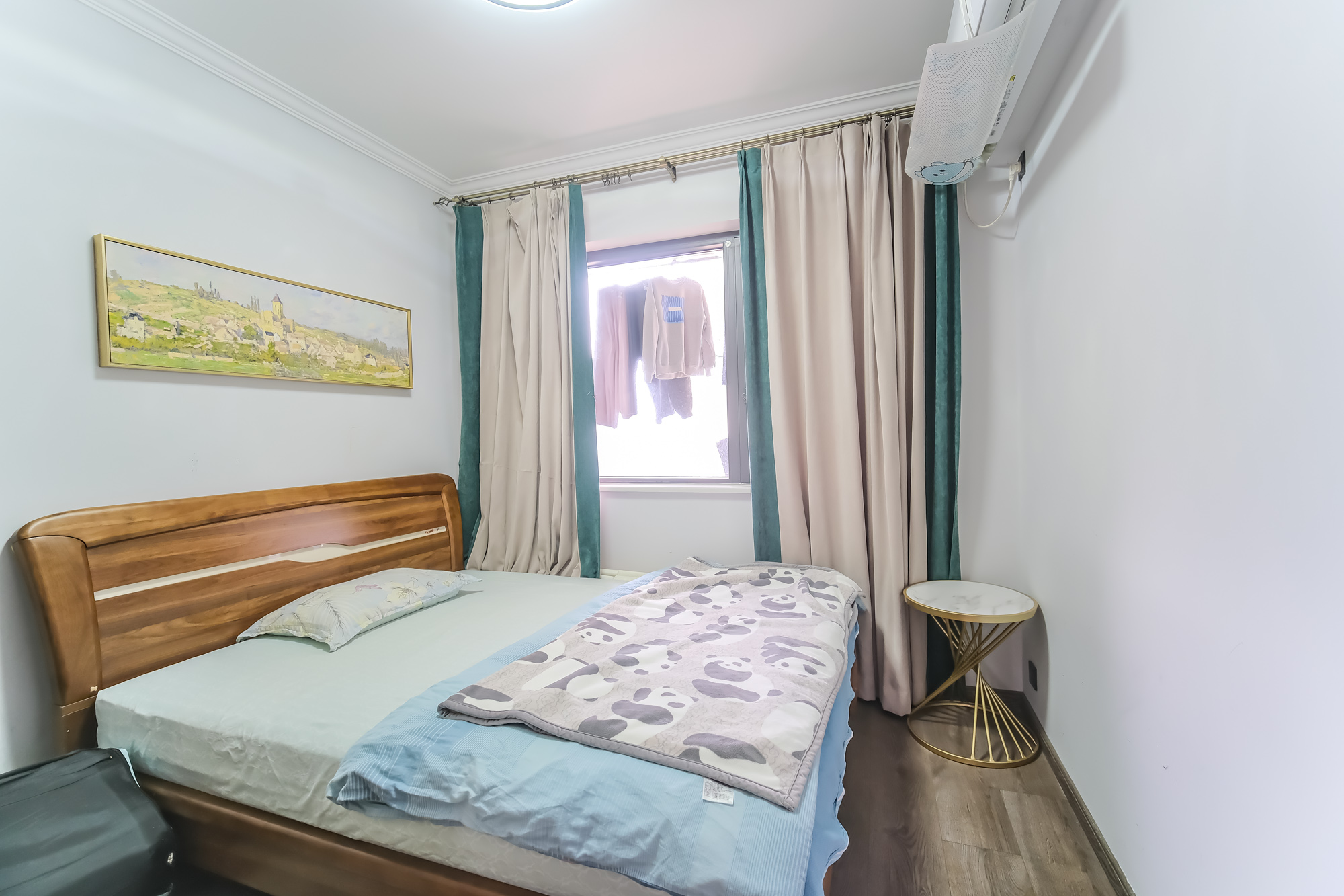 保利香槟国际 4室2厅2卫 115.0万 保利香槟国际 4室2厅2卫 115.0万卧室