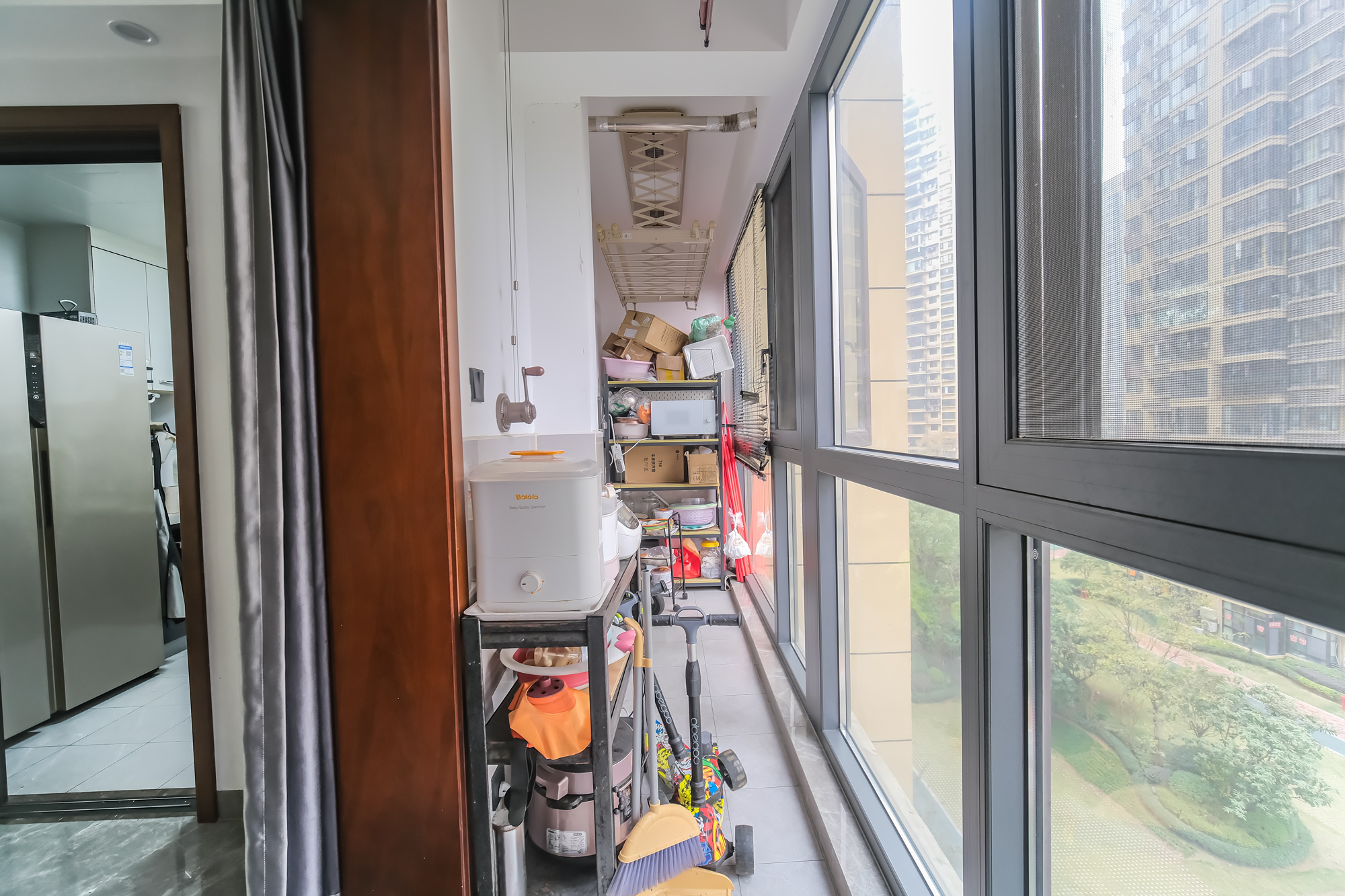 保利香槟国际 4室2厅2卫 115.0万 保利香槟国际 4室2厅2卫 115.0万阳台