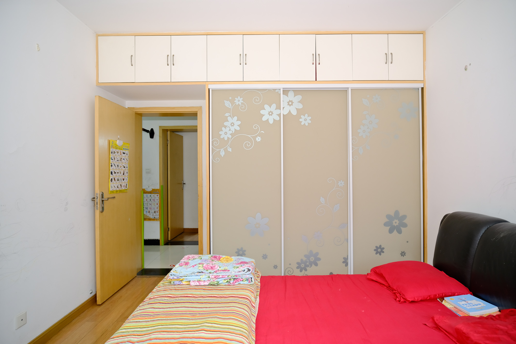 山水湾 2室1厅1卫 40.8万 山水湾 2室1厅1卫 40.8万卧室