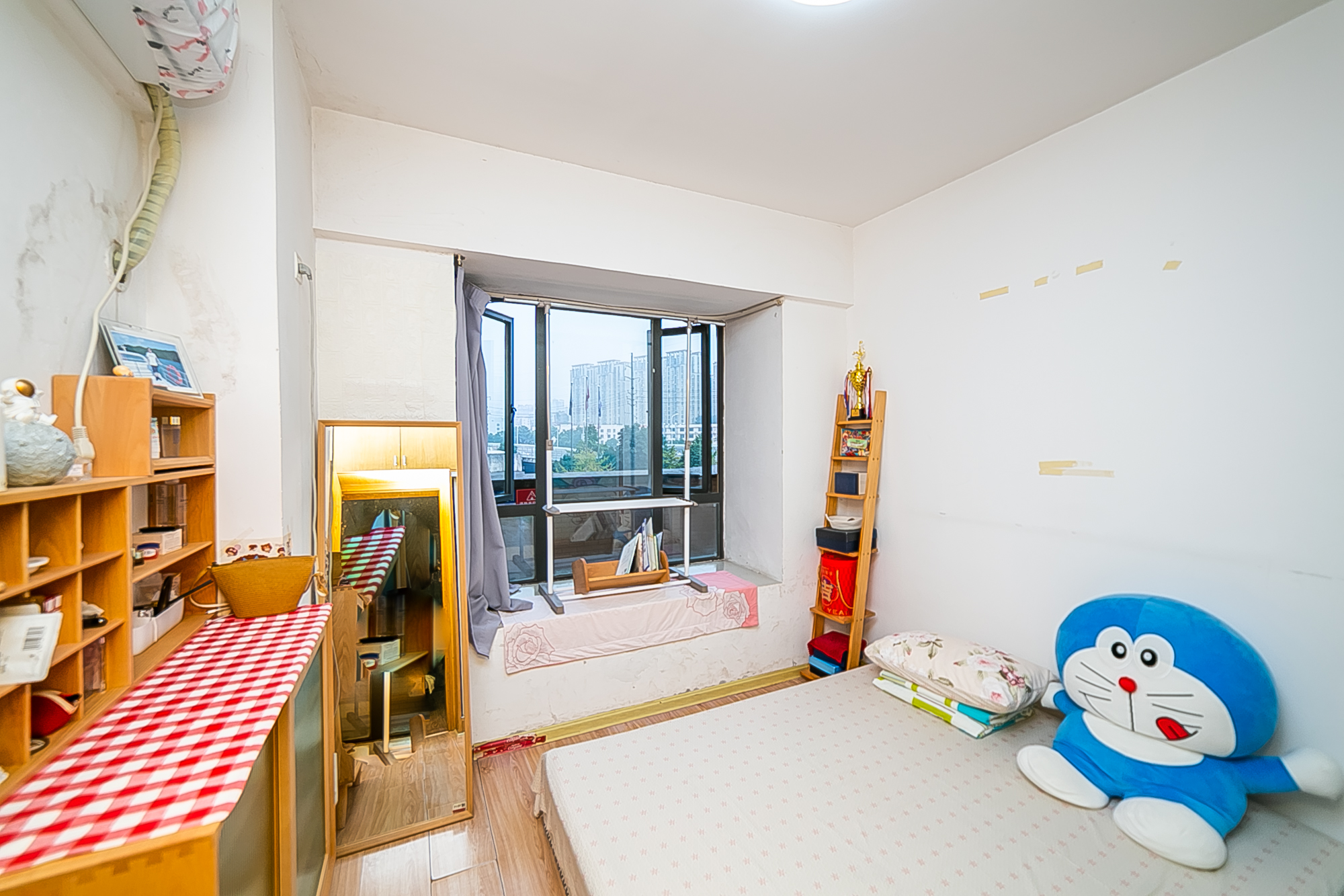 兴威帕克水岸  1室1厅1卫   42.00万卧室
