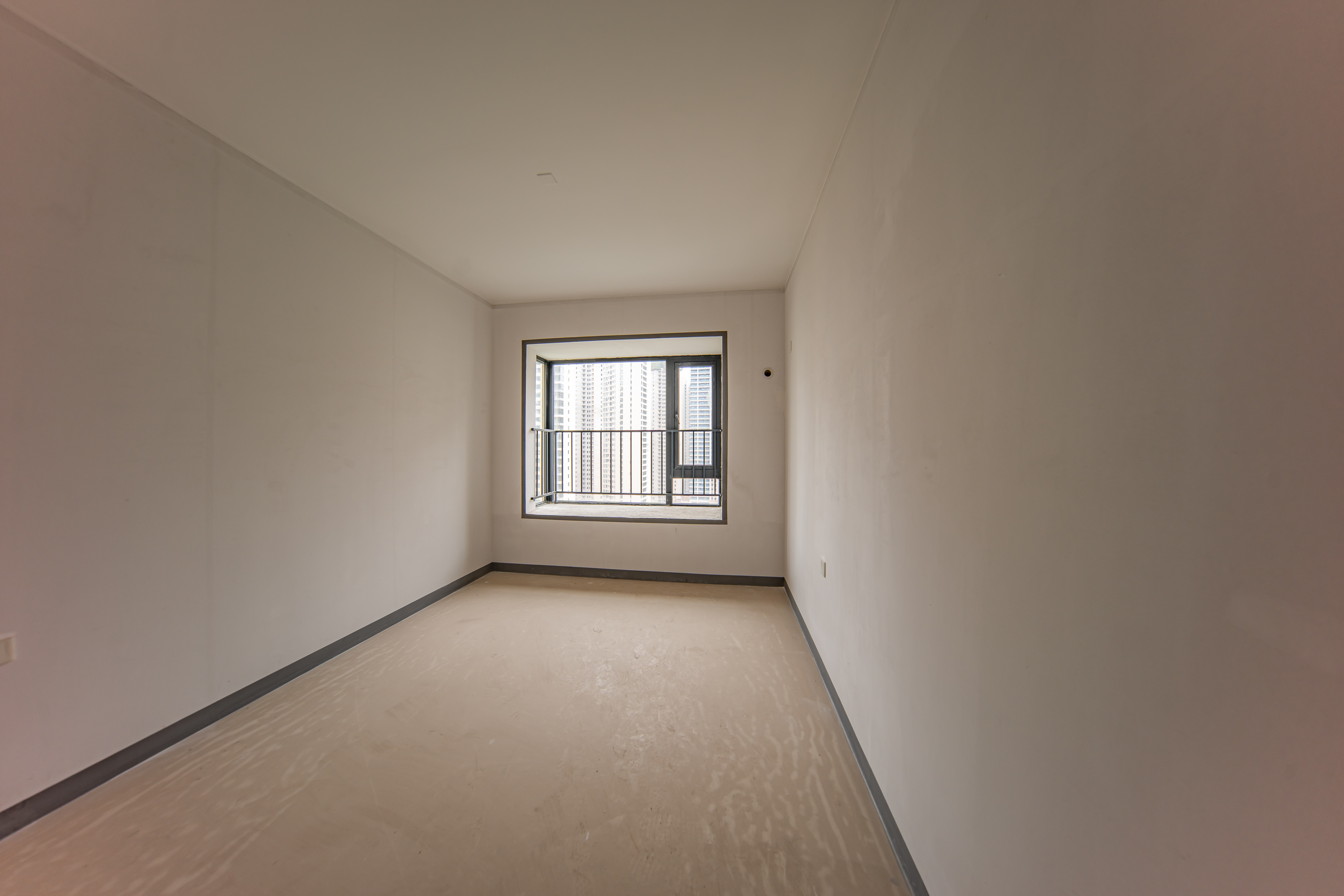 建投象山国际 7室2厅4卫 285.0万 建投象山国际 7室2厅4卫 285.0万卧室