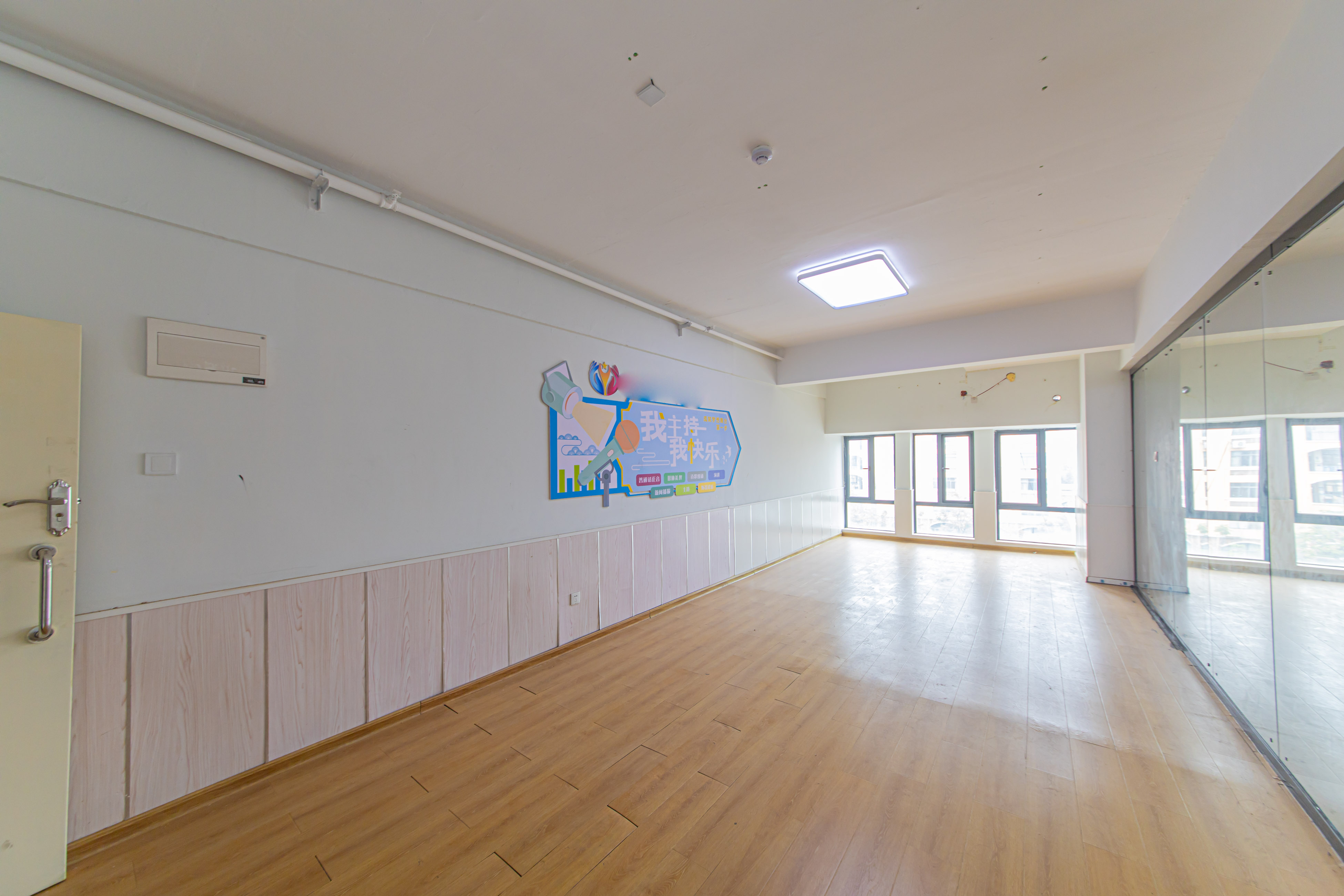 中建芙蓉嘉苑 1室1厅1卫 34.8万 中建芙蓉嘉苑 1室1厅1卫 34.8万卧室