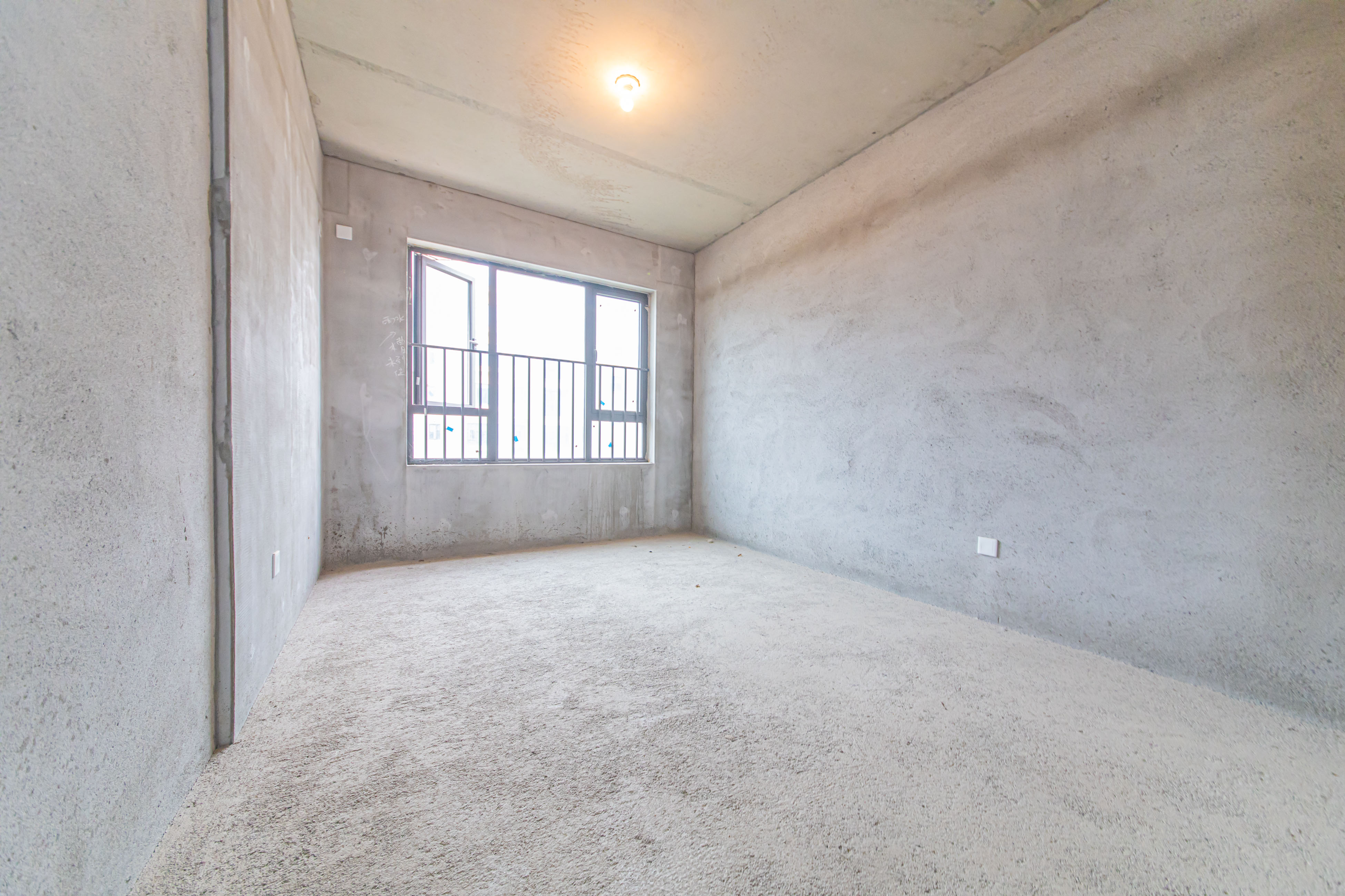 长沙美的梧桐庄园  4室2厅3卫    215.0万 长沙美的梧桐庄园  4室2厅3卫    215.0万卧室