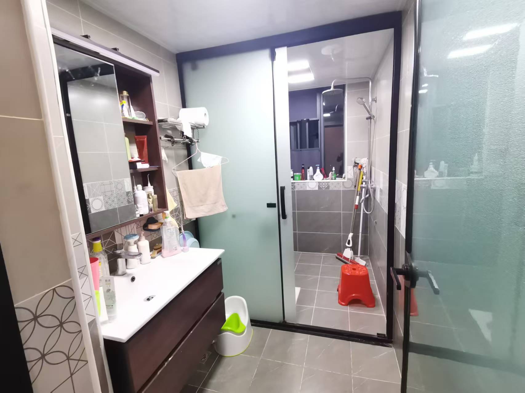 湘江名都 4室2厅2卫 70.0万 湘江名都 4室2厅2卫 70.0万室内图