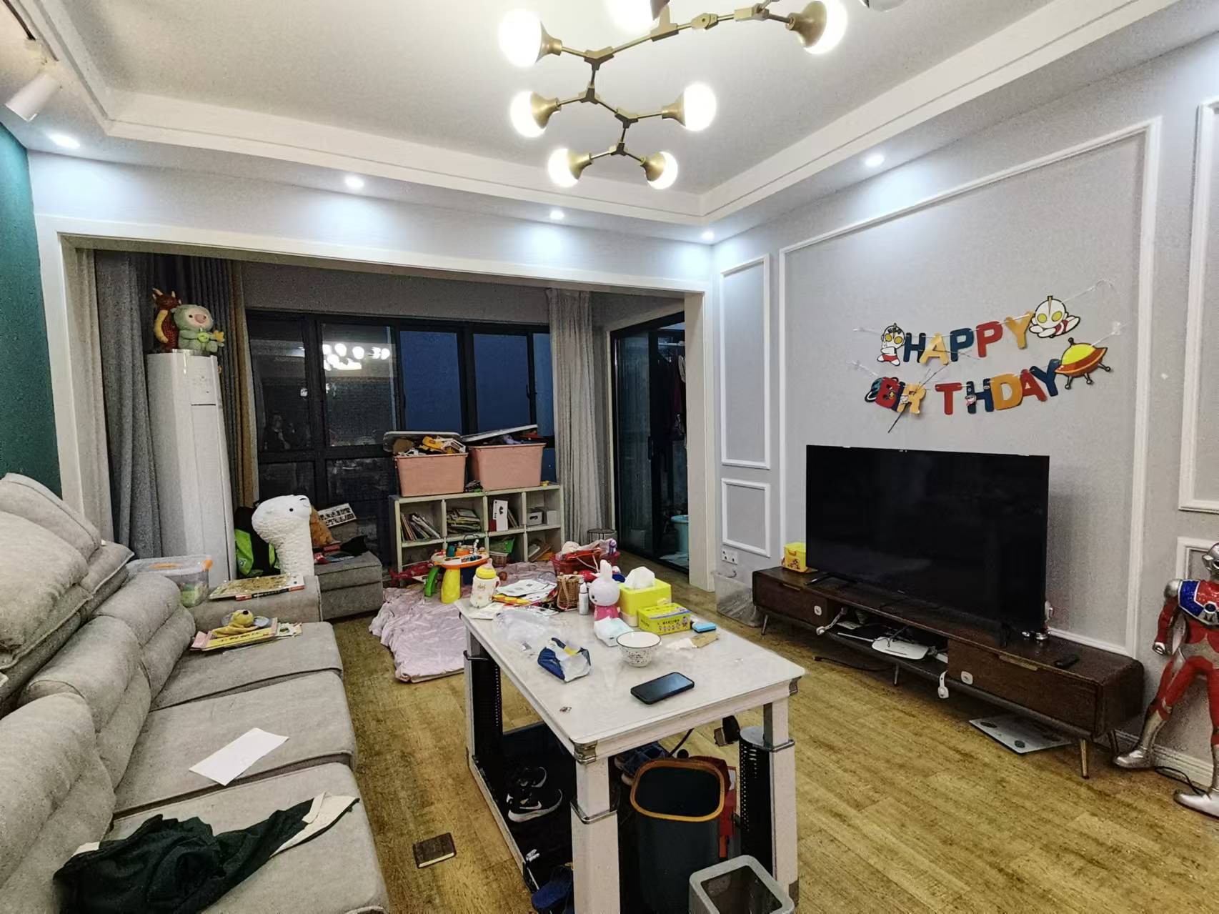 湘江名都 4室2厅2卫 70.0万 湘江名都 4室2厅2卫 70.0万室内图