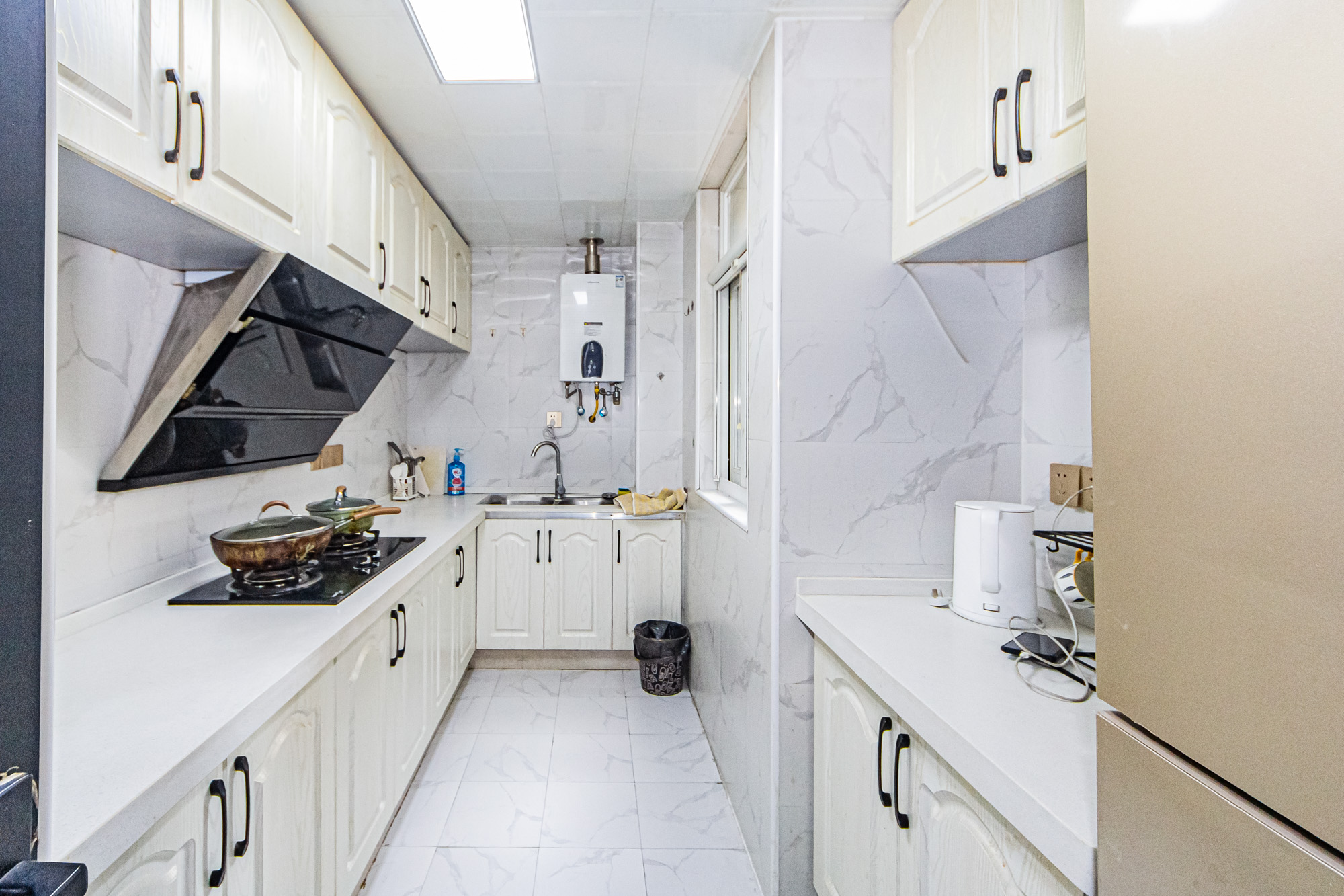 北辰三角洲C2区 4室2厅2卫 178.0万 北辰三角洲C2区 4室2厅2卫 178.0万厨房