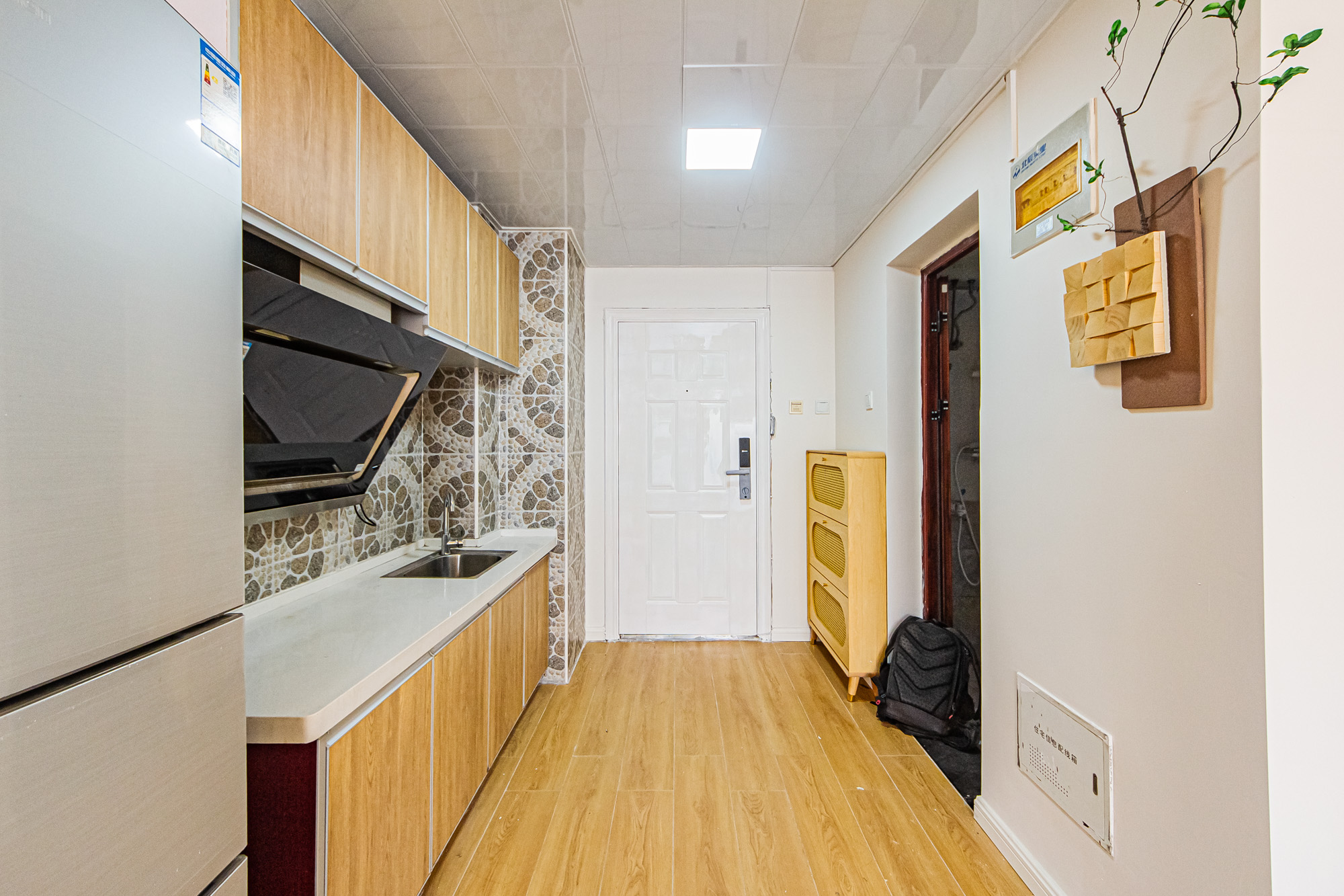 北辰三角洲E4区 1室1厅1卫 49.0万 北辰三角洲E4区 1室1厅1卫 49.0万厨房