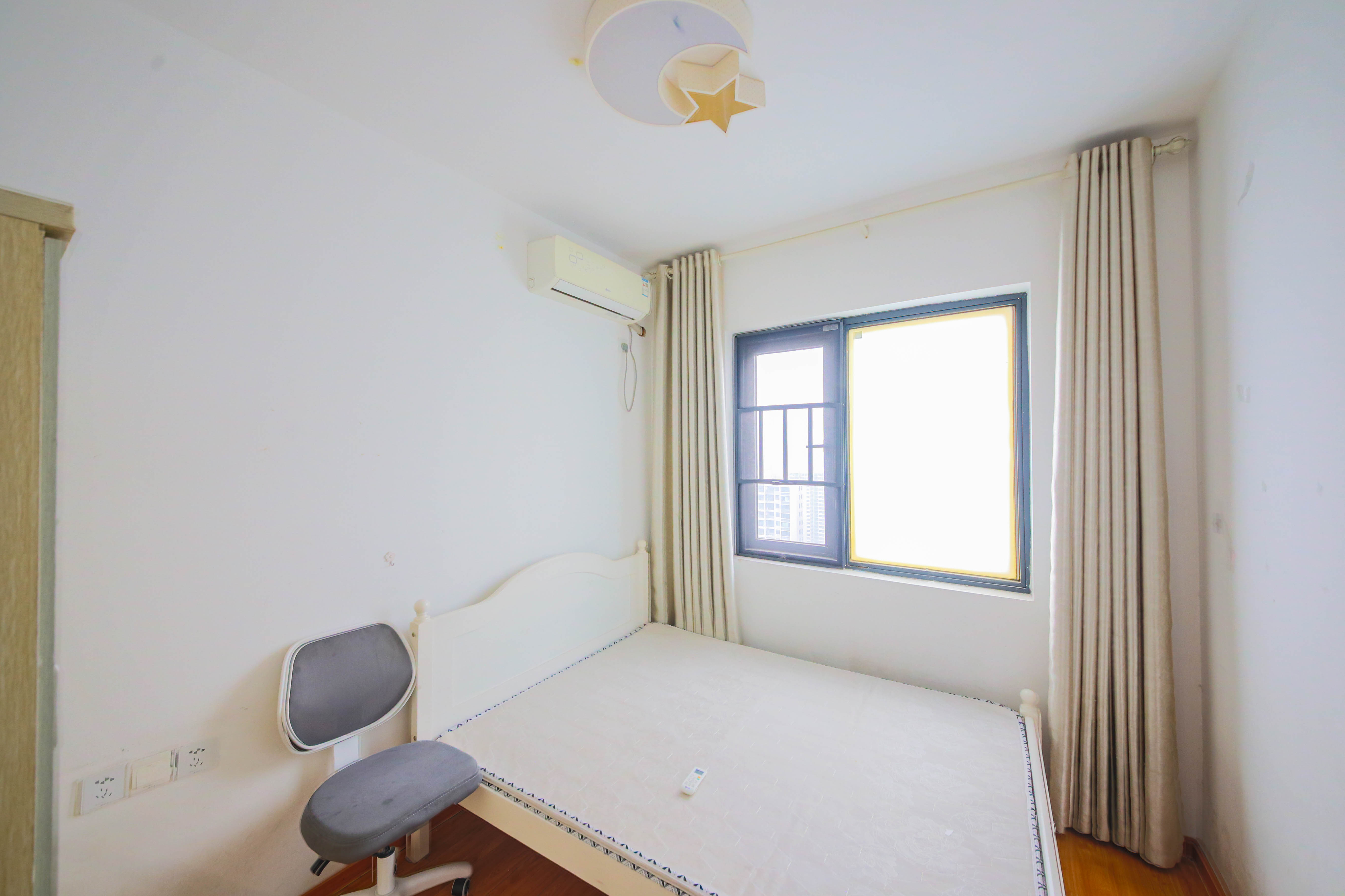 丽水熙园  3室2厅2卫    99.8万卧室