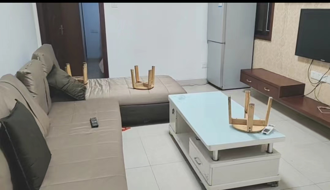 华湘贵府 0室0厅0卫 28.8万 华湘贵府 0室0厅0卫 28.8万室内图