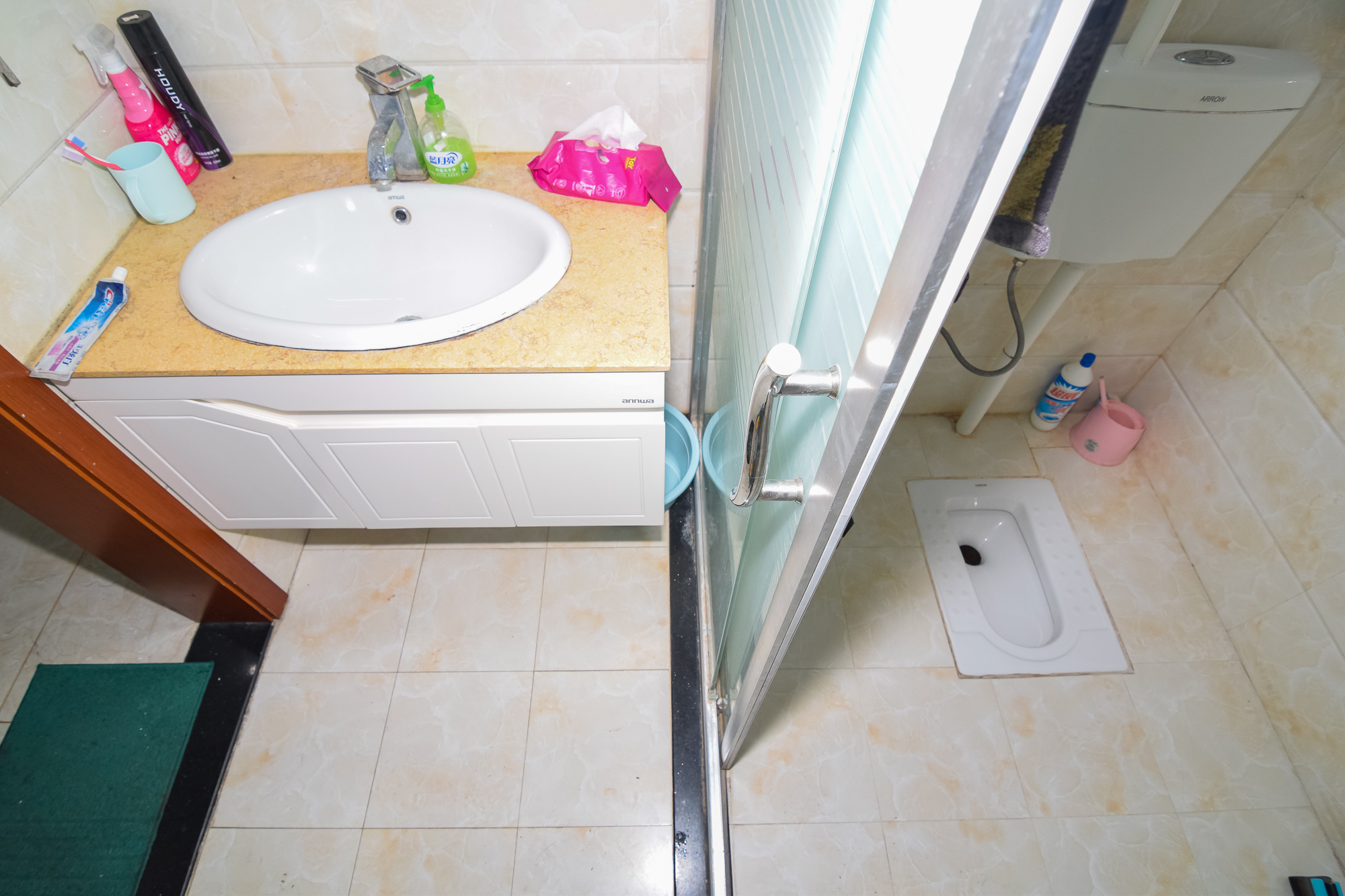 澳海月亮湾 3室2厅1卫 76.8万 澳海月亮湾 3室2厅1卫 76.8万卫生间