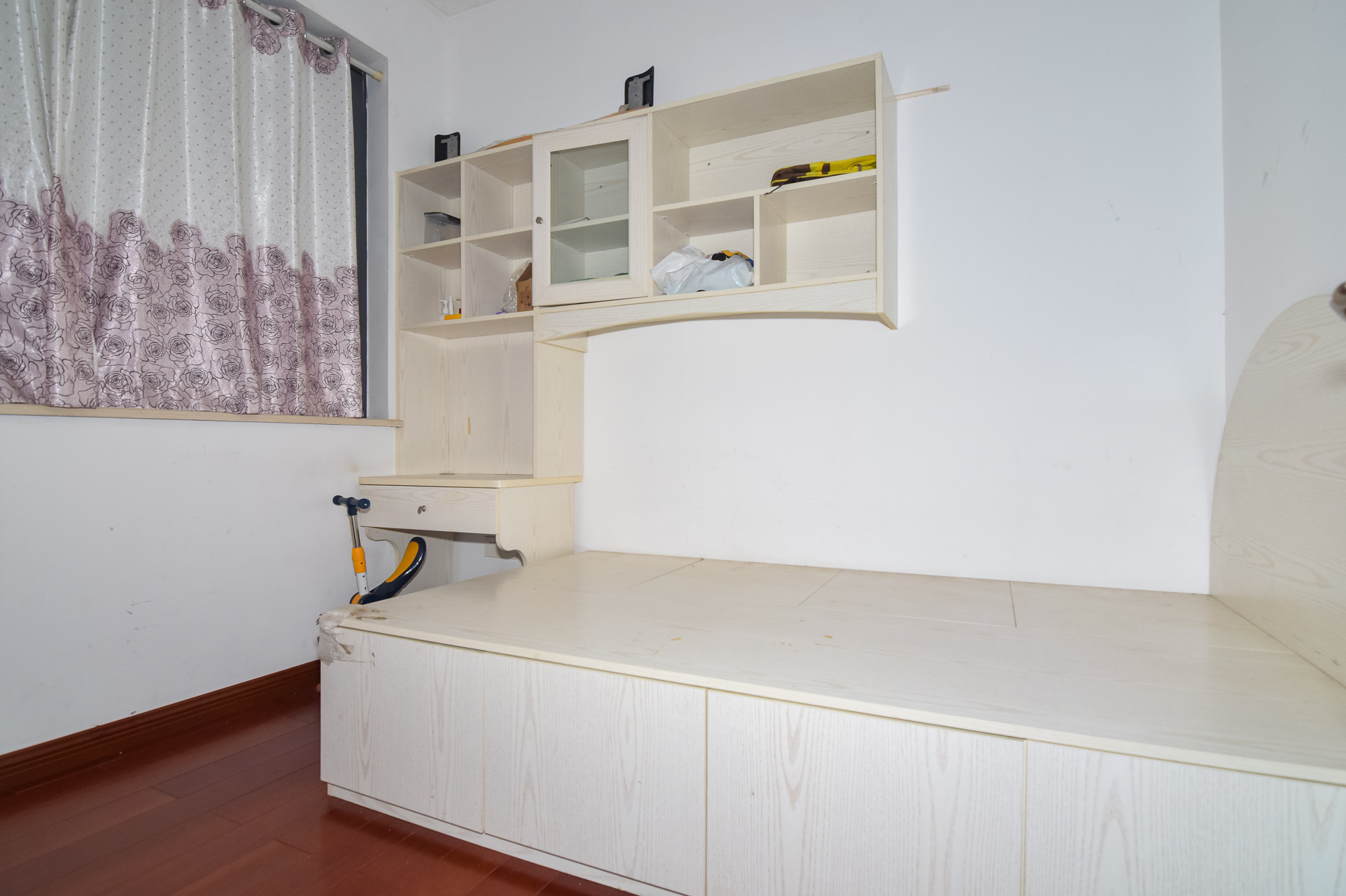 澳海月亮湾 3室2厅1卫 76.8万 澳海月亮湾 3室2厅1卫 76.8万卧室