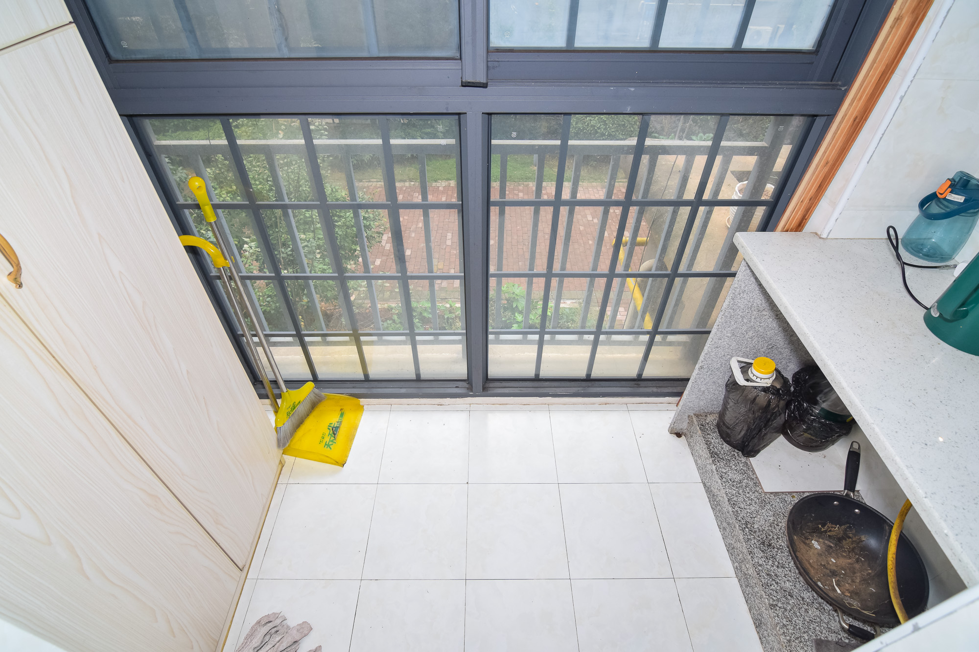 澳海月亮湾 3室2厅1卫 76.8万 澳海月亮湾 3室2厅1卫 76.8万阳台