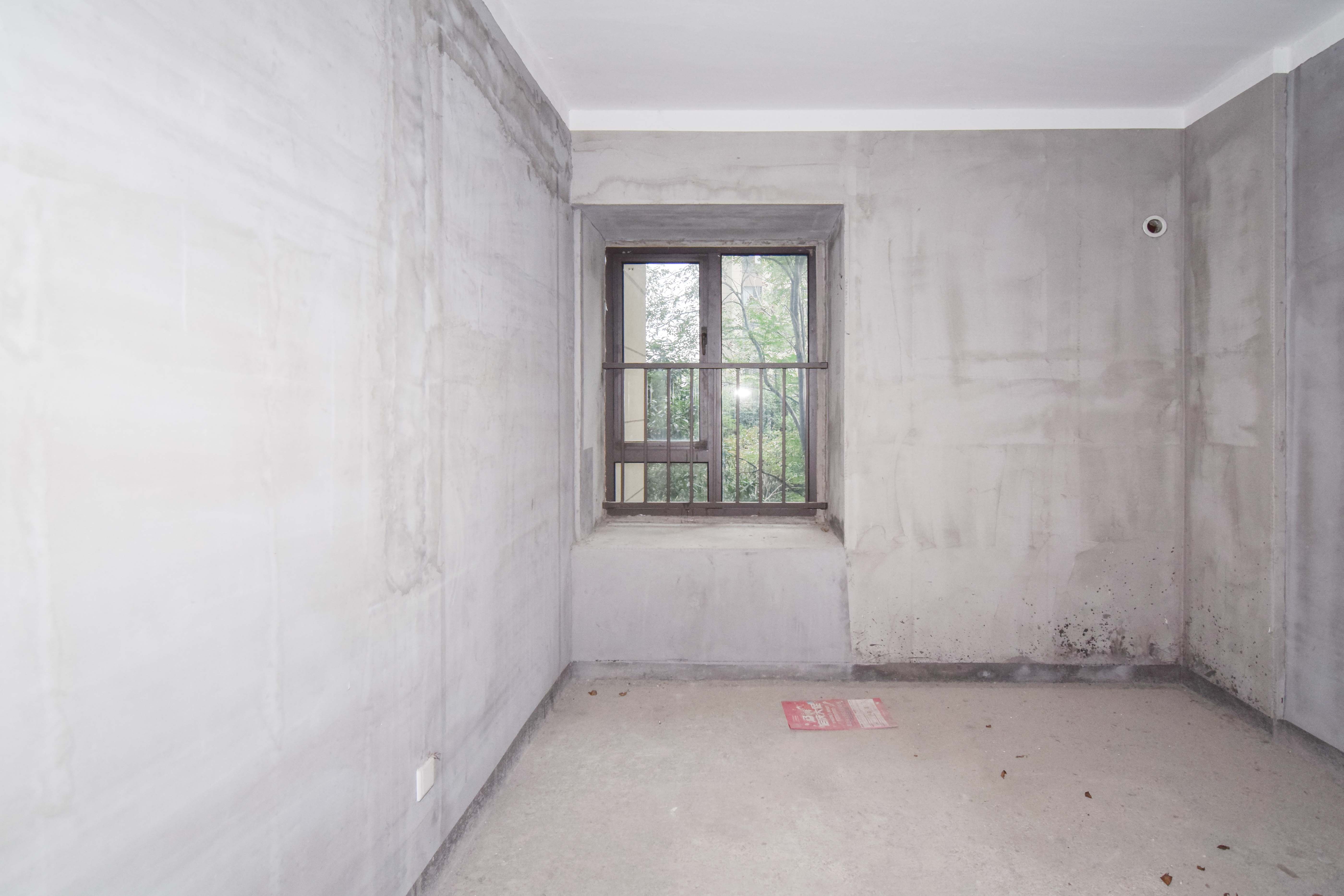 华润桃源里 4室2厅2卫 61.8万 华润桃源里 4室2厅2卫 61.8万卧室