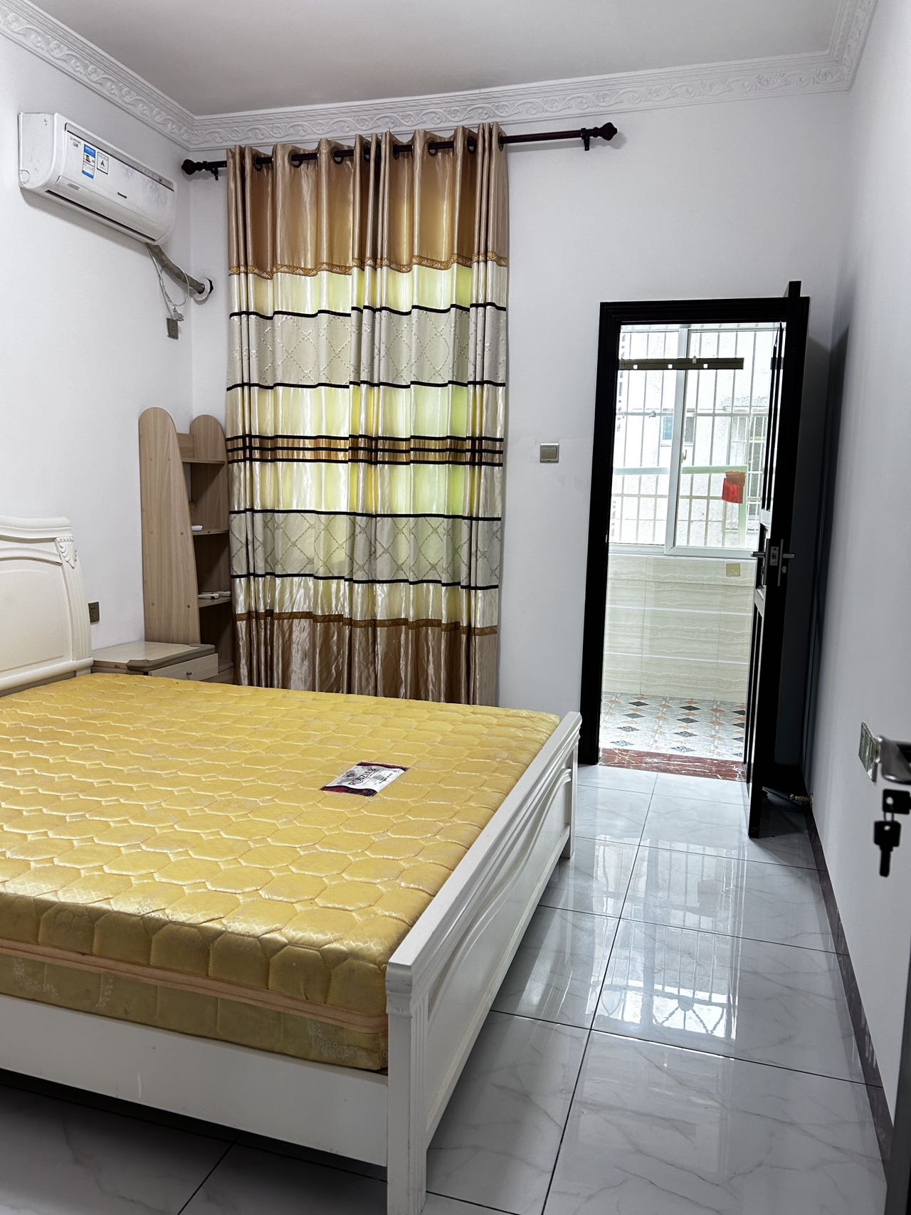 海轮宿舍北区(板桥路3号) 3室1厅1卫 78.0万 海轮宿舍北区(板桥路3号) 3室1厅1卫 78.0万室内图