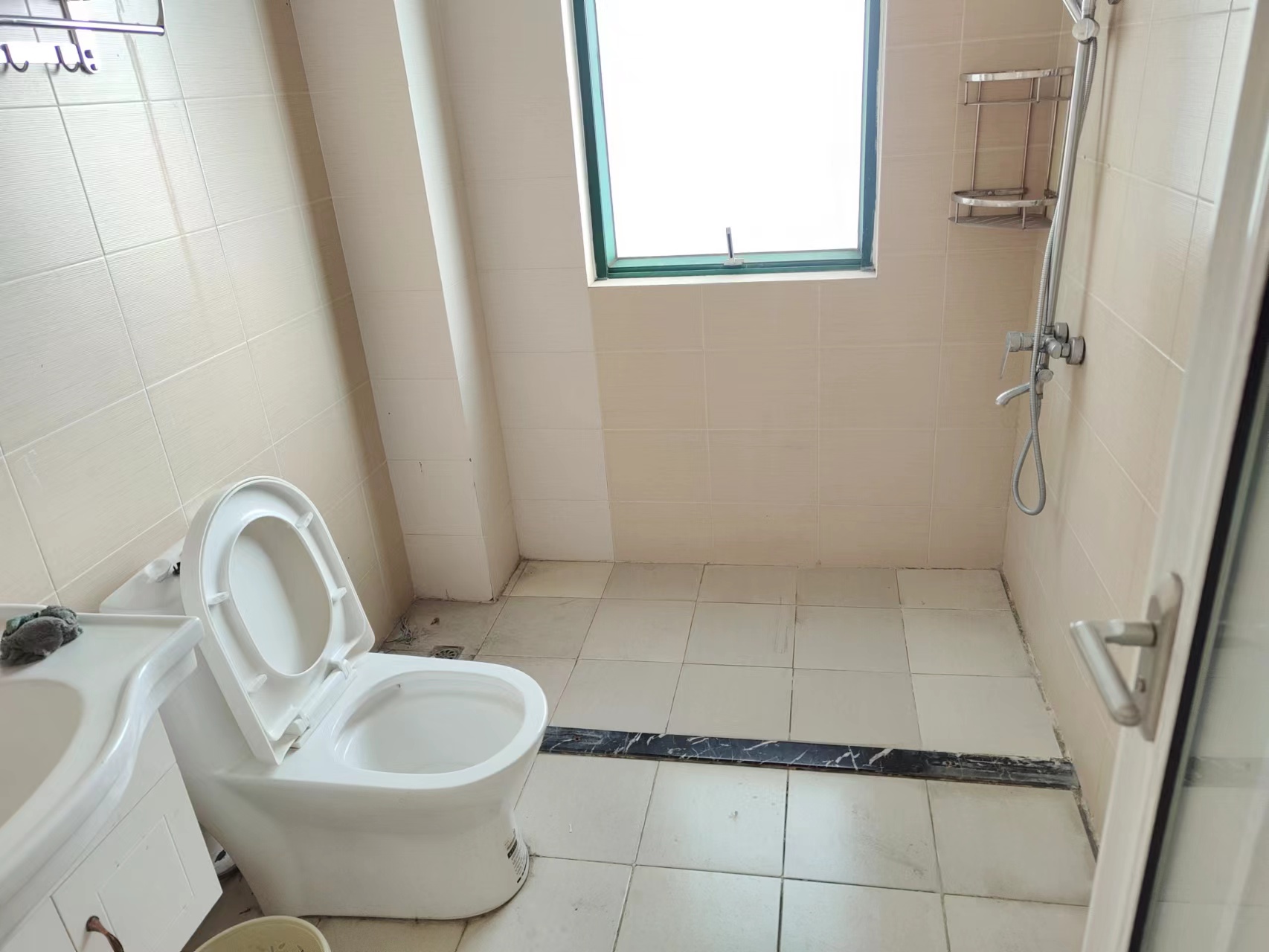 金外滩 4室2厅2卫 4000.0元/月 金外滩 4室2厅2卫 4000.0元/月室内图