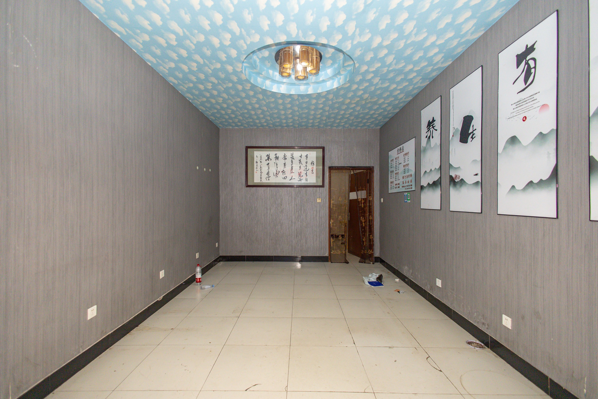 星沙二区  8室2厅1卫    143.8万 星沙二区  8室2厅1卫    143.8万