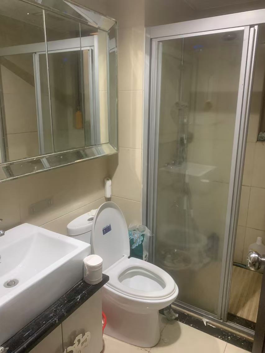 碧桂园 3室2厅1卫 1400.0元/月 碧桂园 3室2厅1卫 1400.0元/月室内图