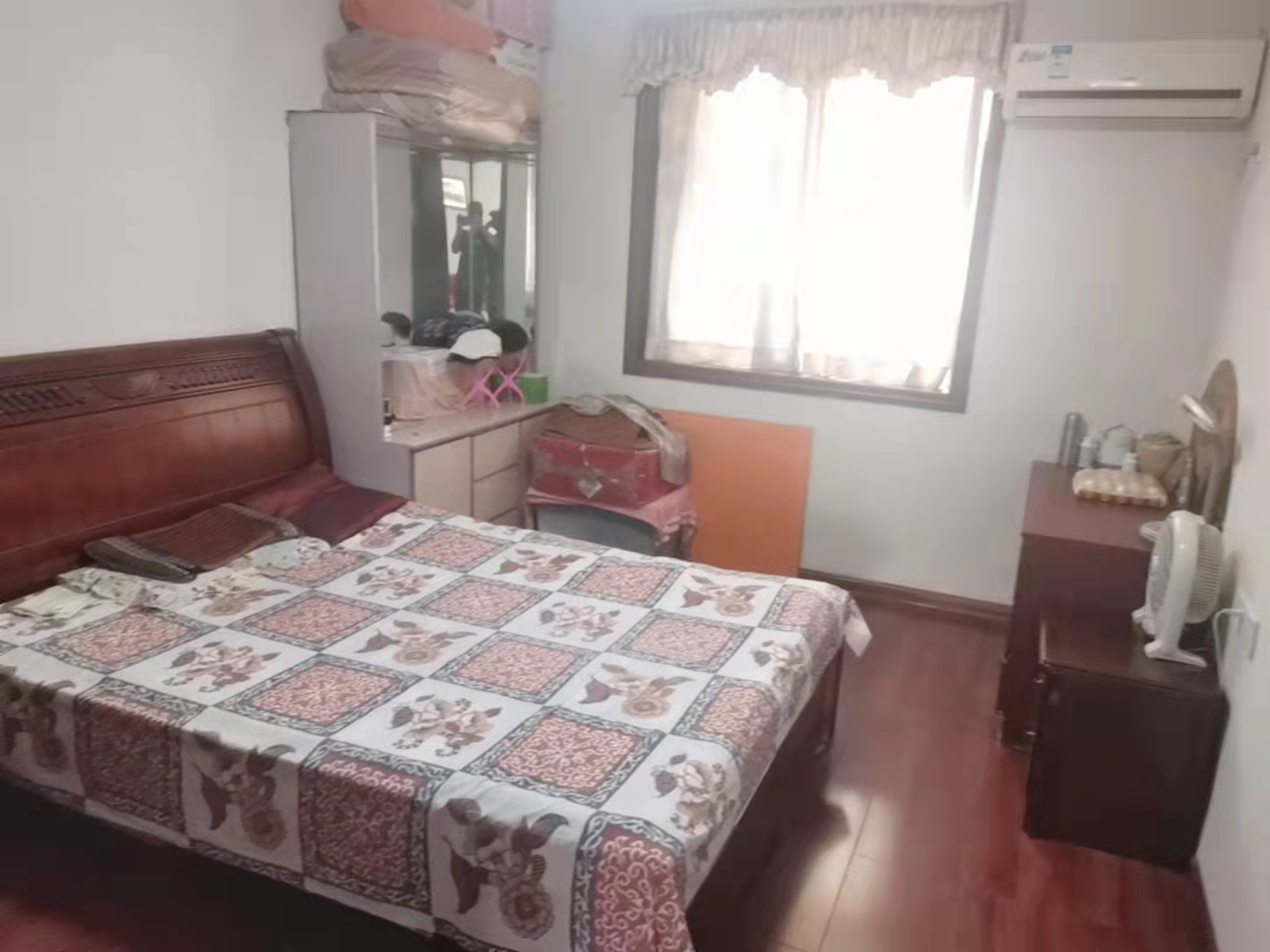 友谊路电视机厂宿舍  2室1厅1卫    1500.0元/月 友谊路电视机厂宿舍  2室1厅1卫    1500.0元/月室内图