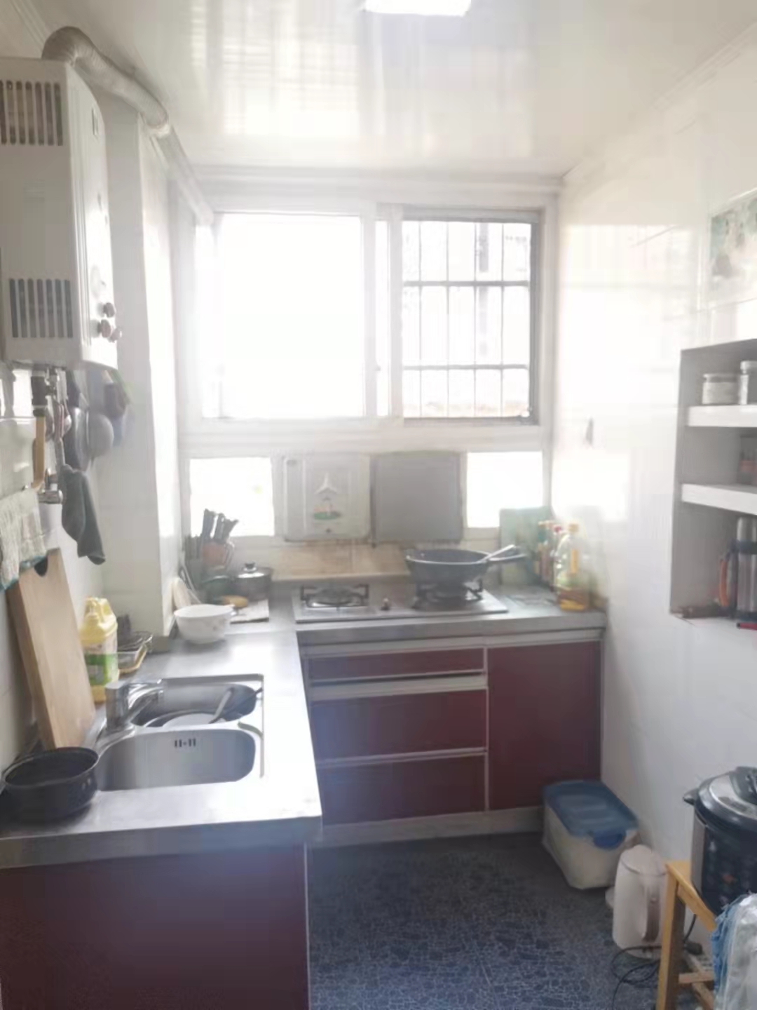 友谊路电视机厂宿舍  2室1厅1卫    1500.0元/月 友谊路电视机厂宿舍  2室1厅1卫    1500.0元/月室内图