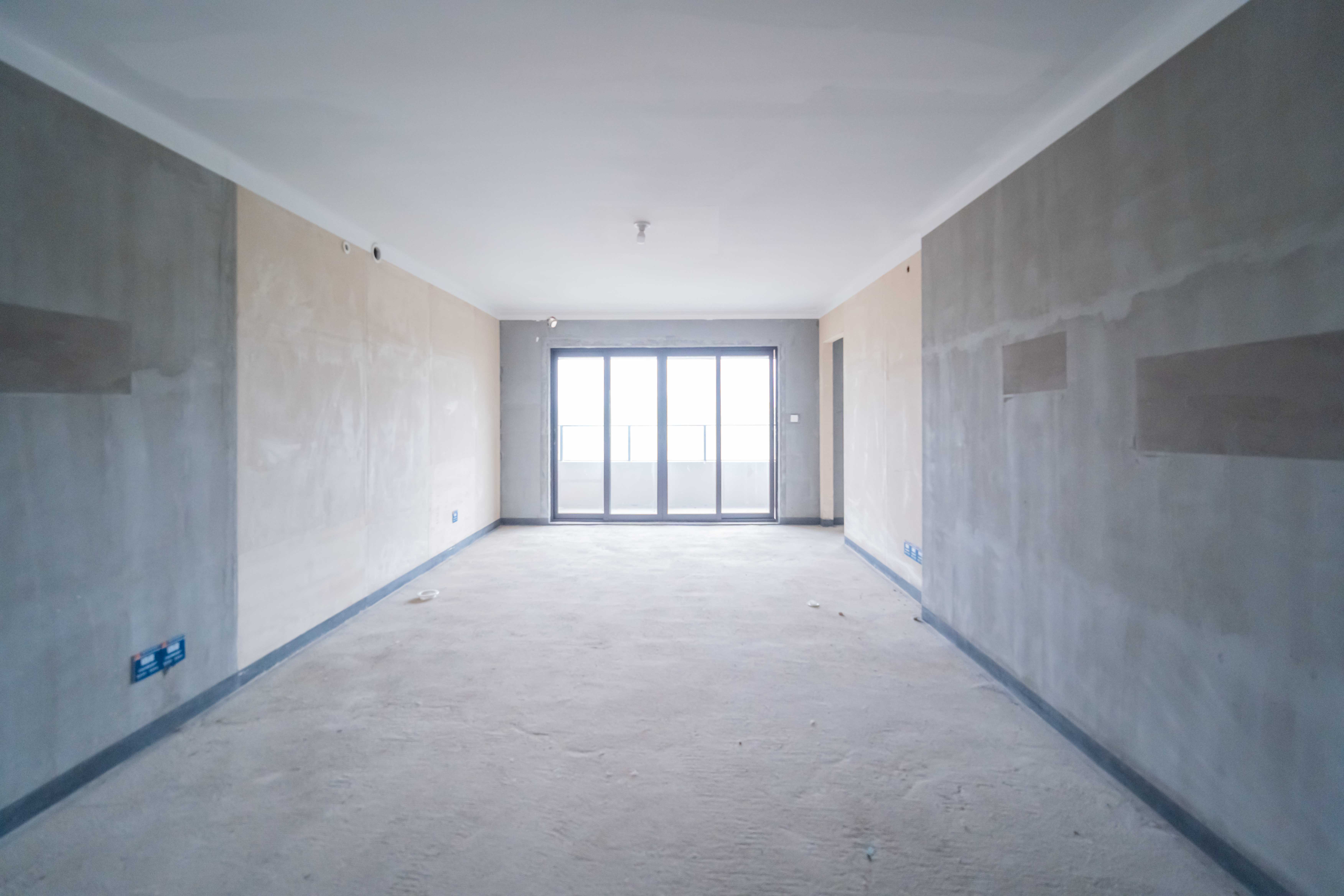 建发玖洲和玺  4室2厅2卫   150.00万其他