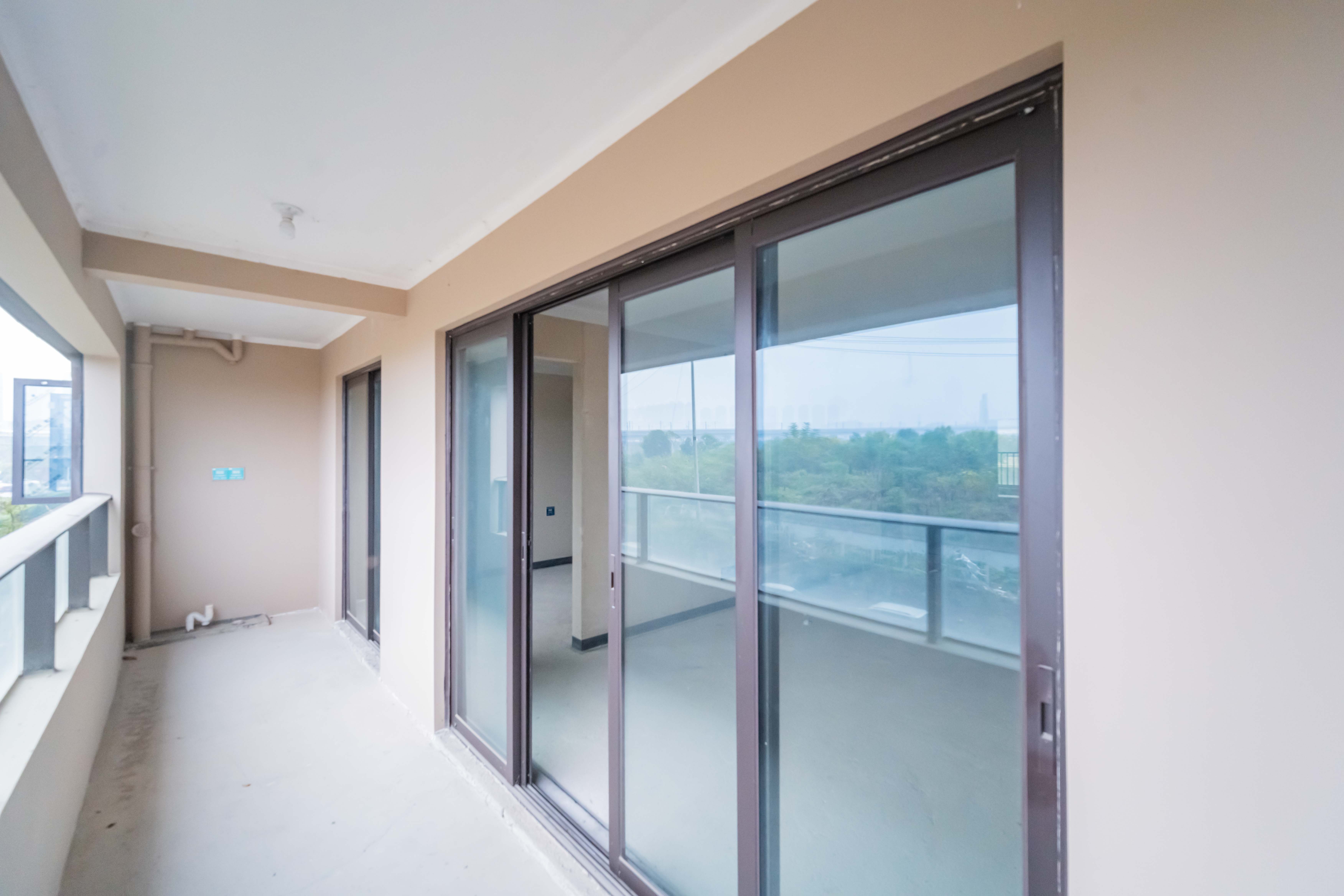 建发玖洲和玺  4室2厅2卫   150.00万其他