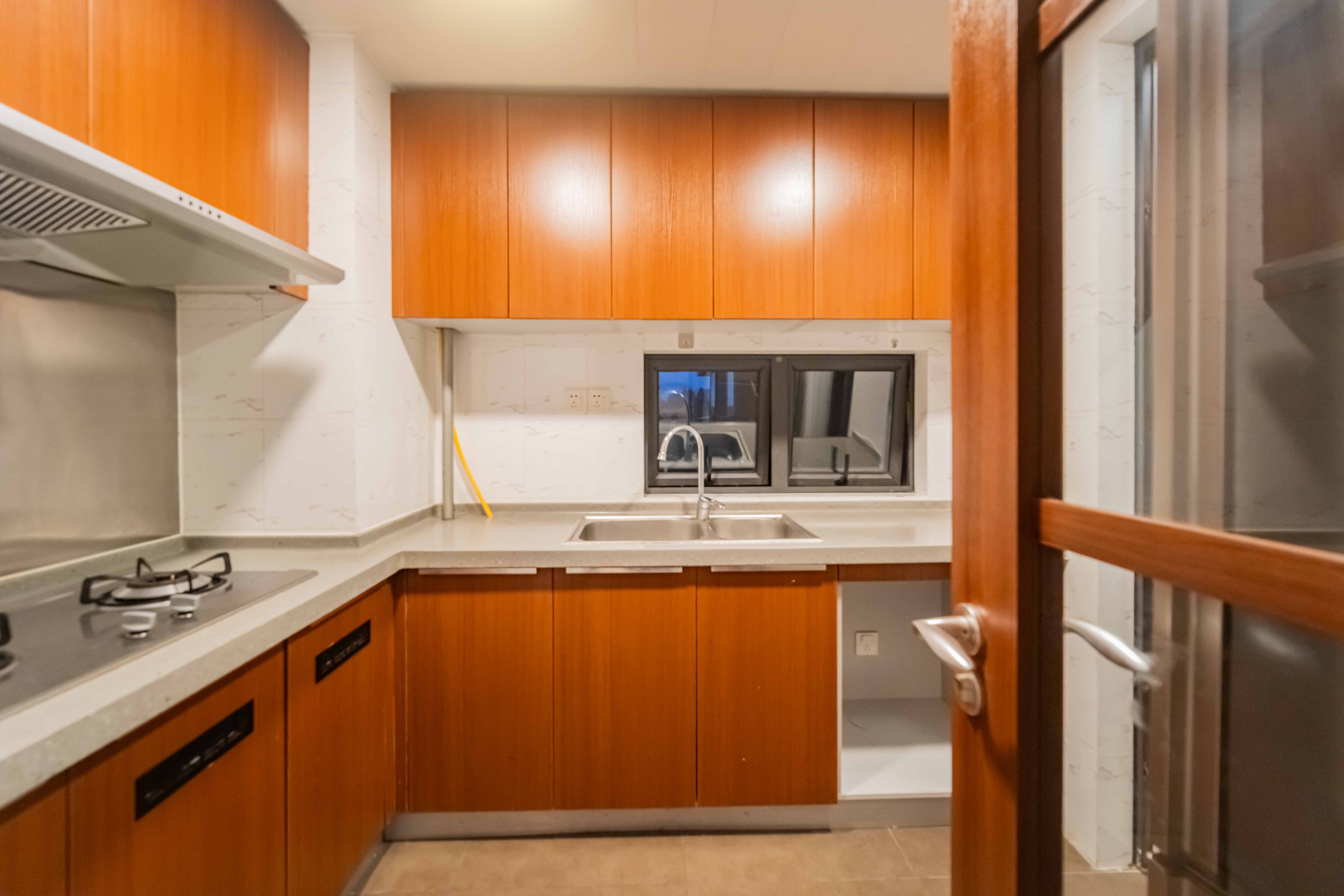 万科金域华府三四期  3室2厅1卫    95.0万 万科金域华府三四期  3室2厅1卫    95.0万厨房