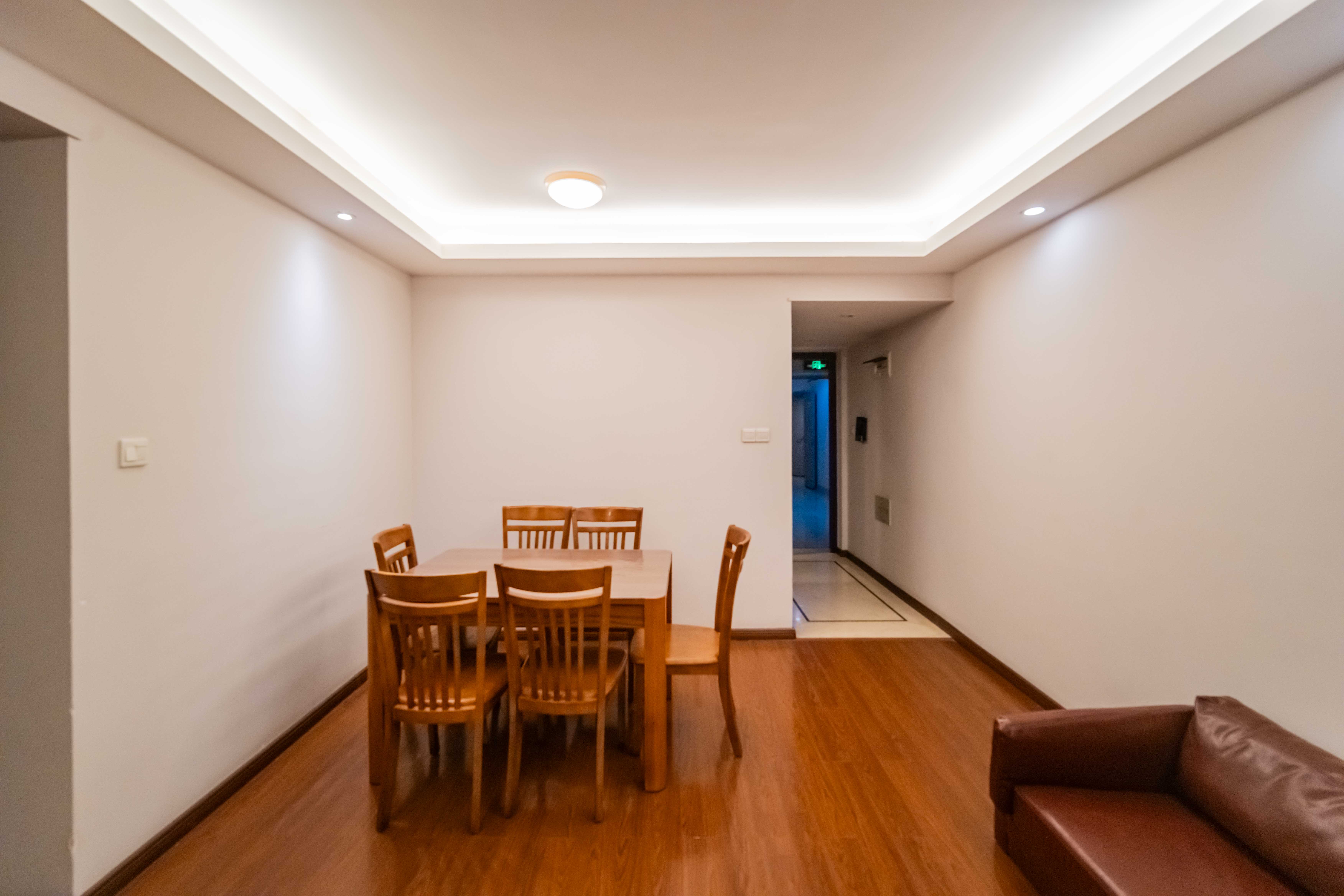 万科金域华府三四期  3室2厅1卫    95.0万 万科金域华府三四期  3室2厅1卫    95.0万客厅