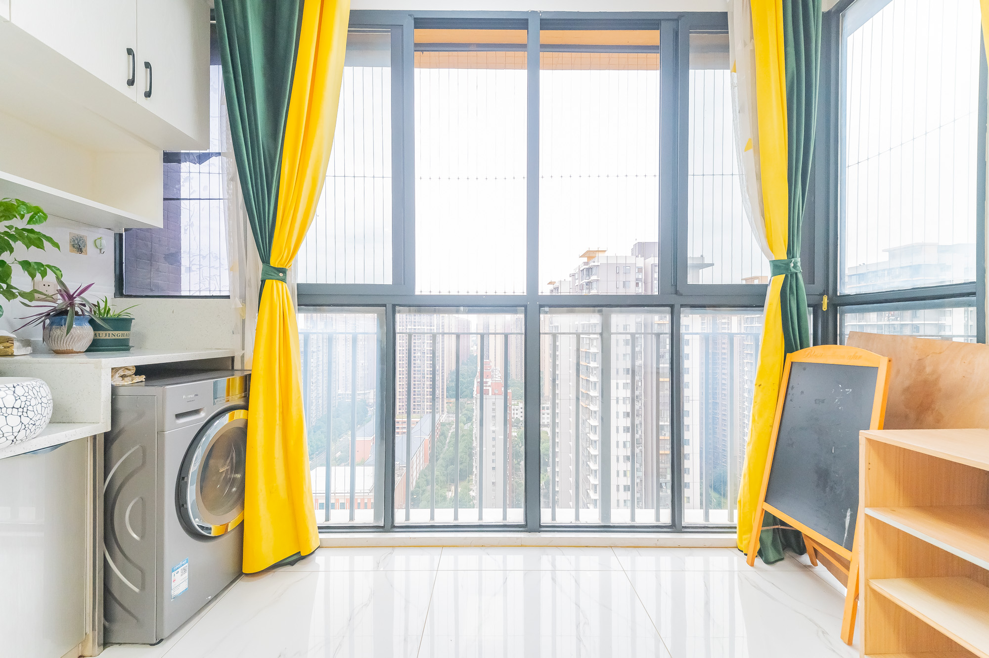 恒基凯旋门三期  3室2厅1卫    83.8万阳台