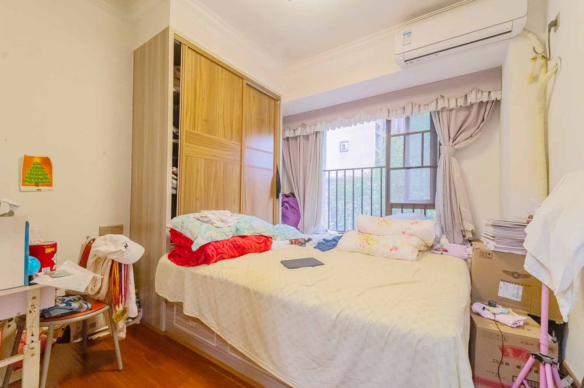 华润凤凰城三期 3室2厅1卫 68.8万 华润凤凰城三期 3室2厅1卫 68.8万卧室