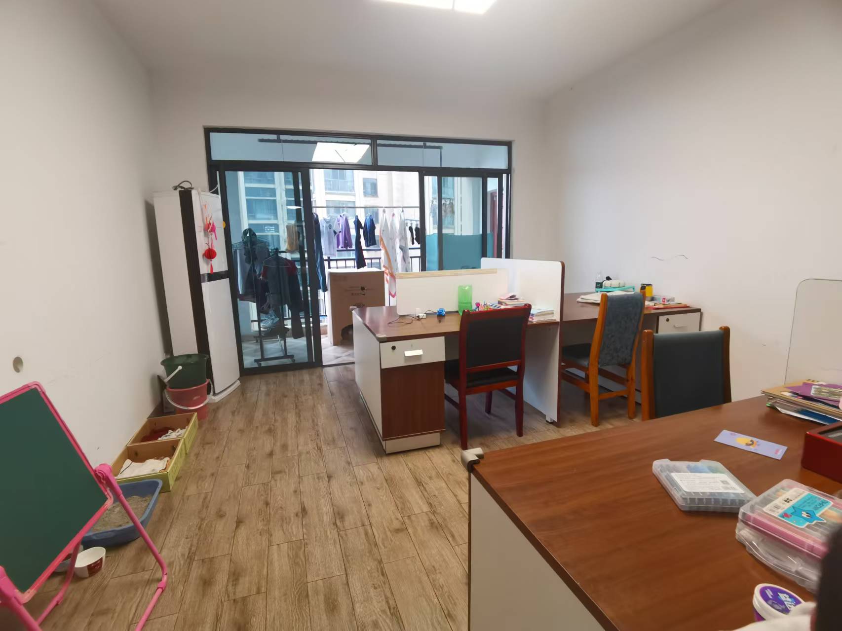 经世龙城 4室2厅2卫 99.9万 经世龙城 4室2厅2卫 99.9万室内图