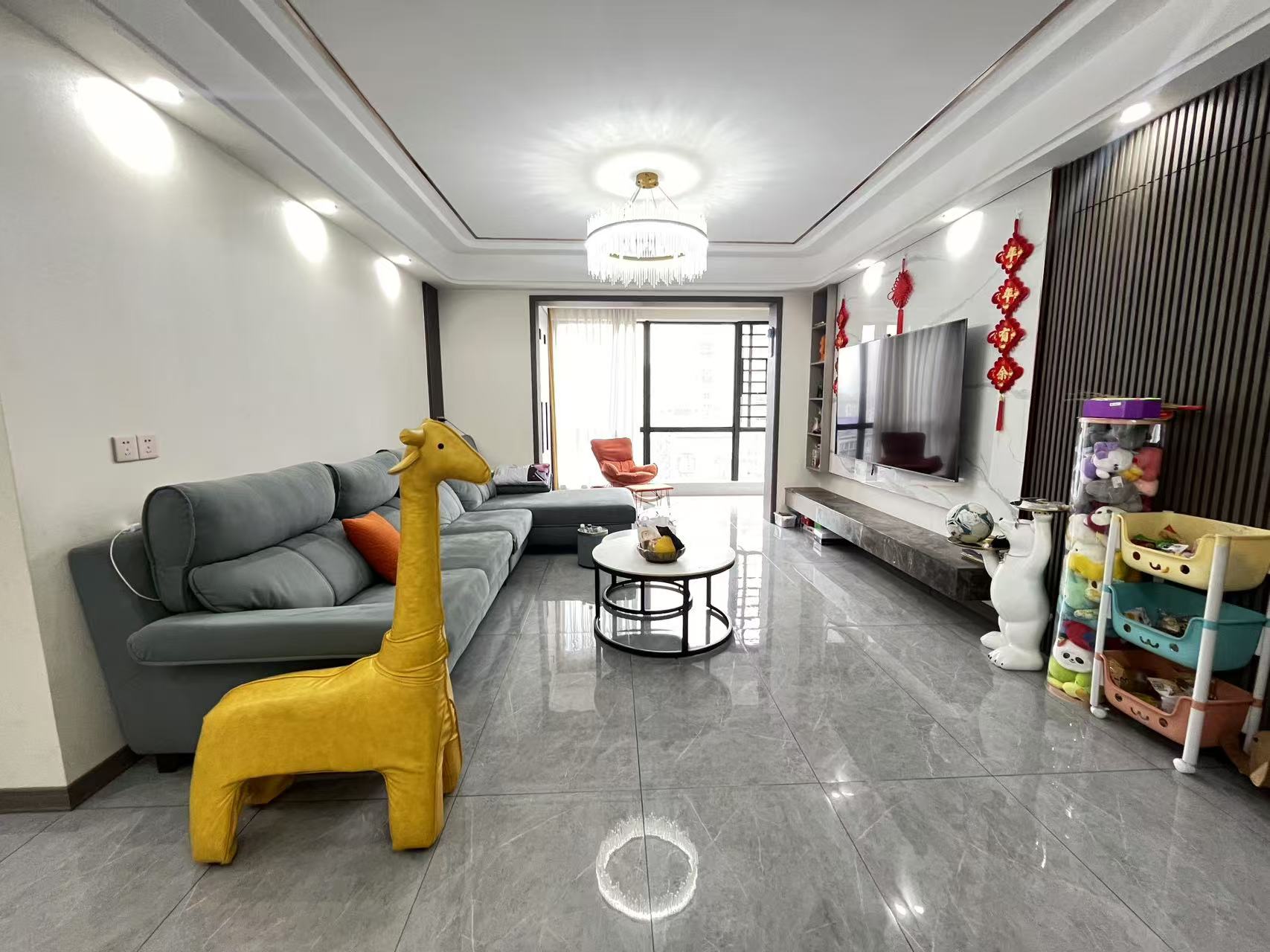 金科集美东方 4室2厅2卫 95.8万 金科集美东方 4室2厅2卫 95.8万室内图