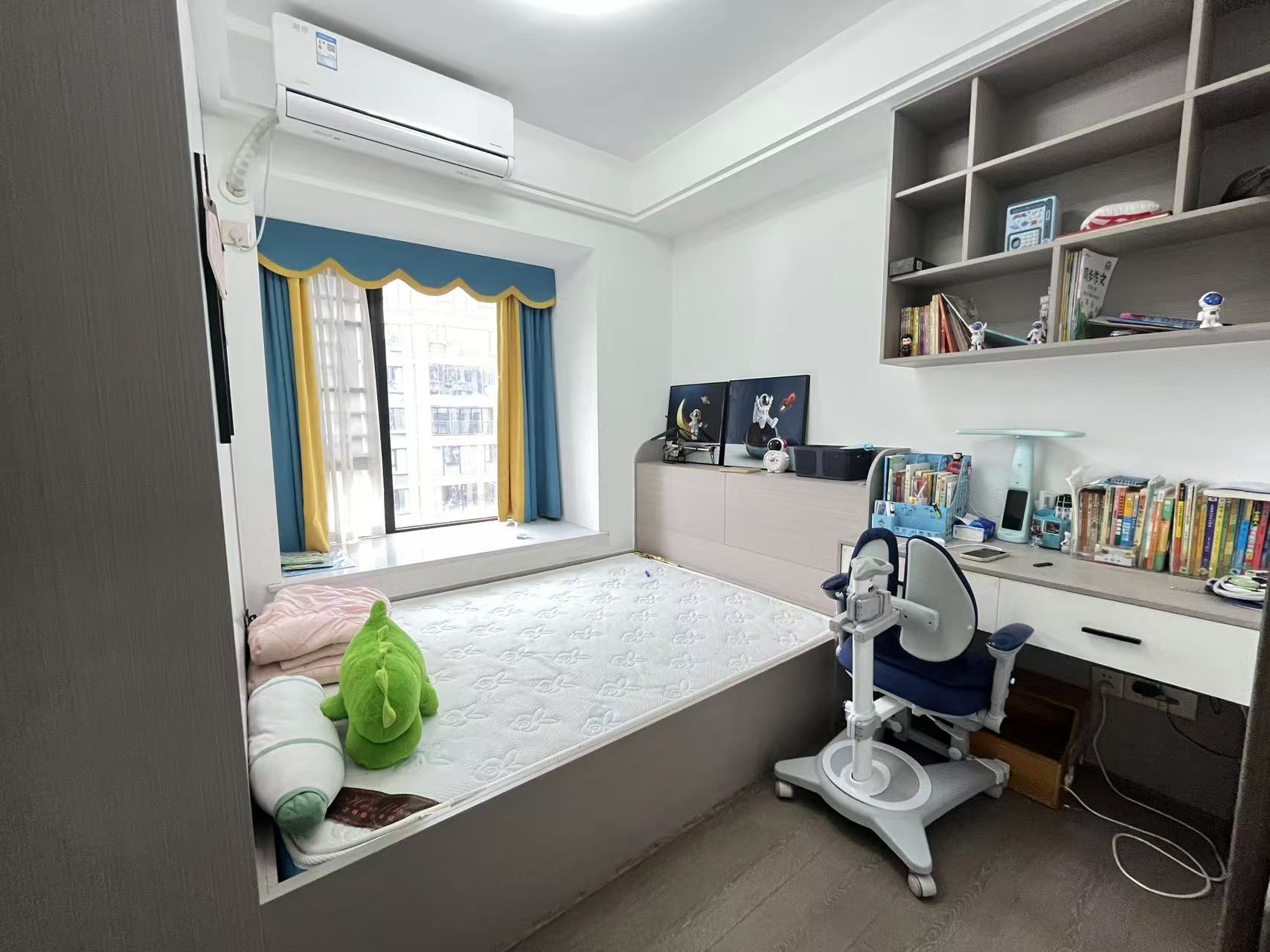 金科集美东方 4室2厅2卫 95.8万 金科集美东方 4室2厅2卫 95.8万室内图