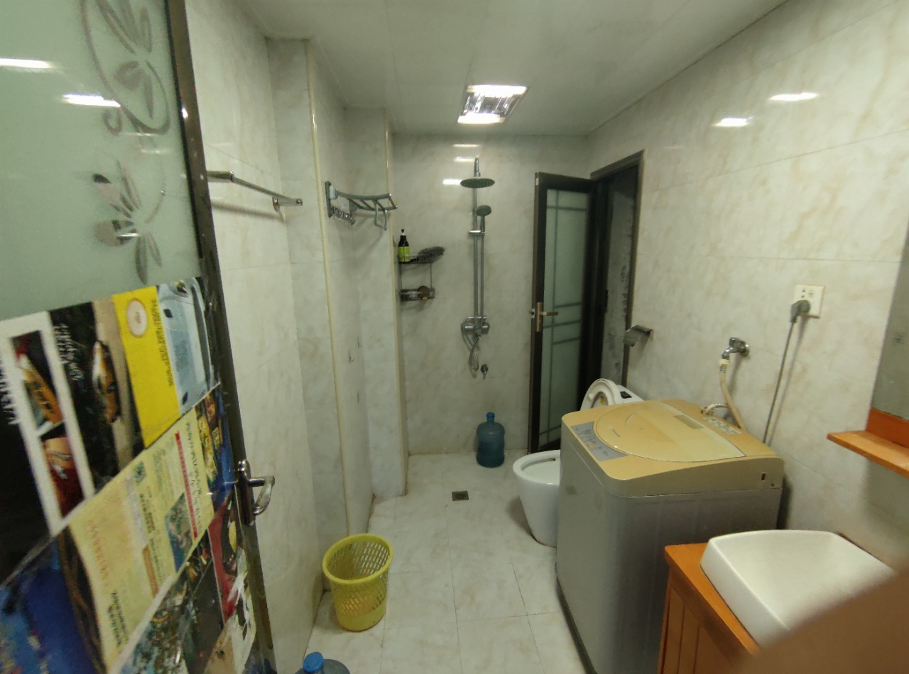 泰山公馆 2室2厅1卫 1600.0元/月 泰山公馆 2室2厅1卫 1600.0元/月室内图