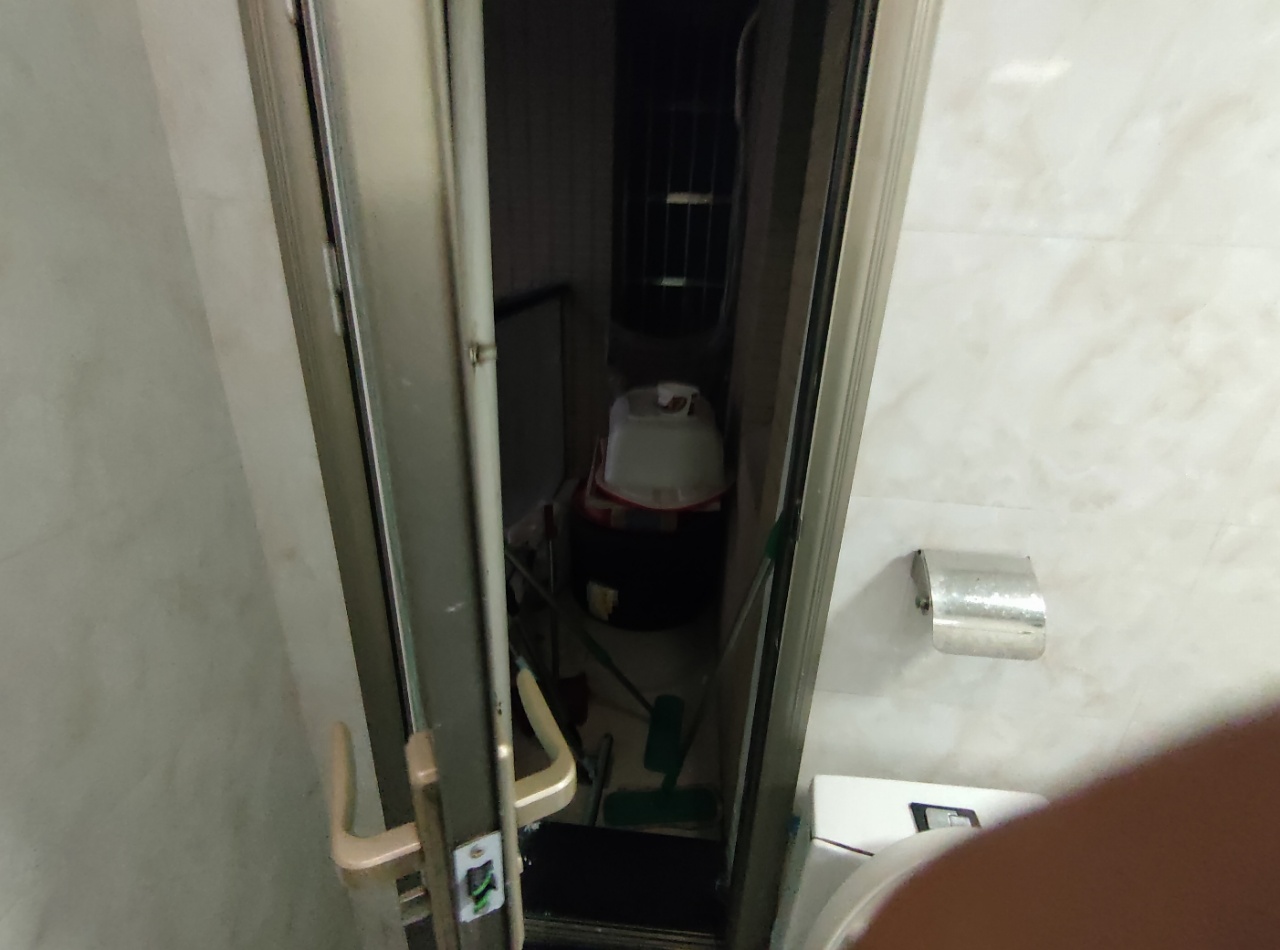 泰山公馆 2室2厅1卫 1600.0元/月 泰山公馆 2室2厅1卫 1600.0元/月室内图