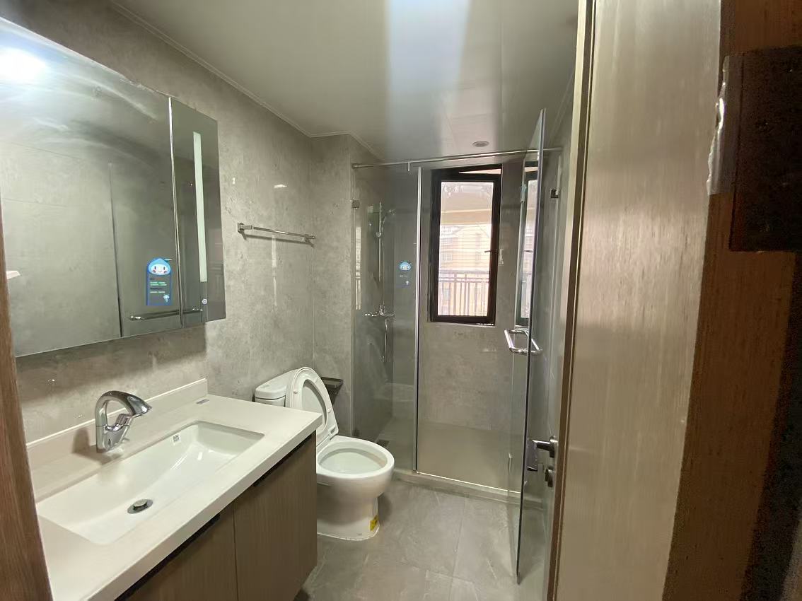 龙湖日盛奕境 3室2厅2卫 2500.0元/月 龙湖日盛奕境 3室2厅2卫 2500.0元/月室内图